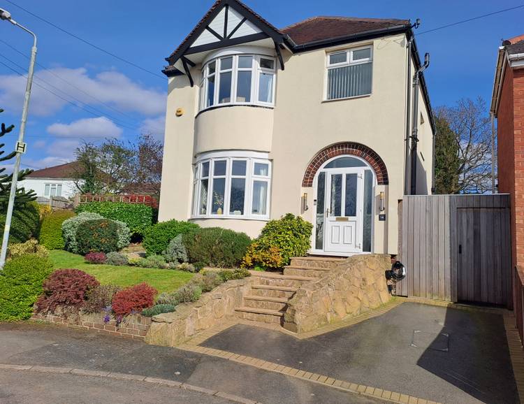 3 bedroom detached house