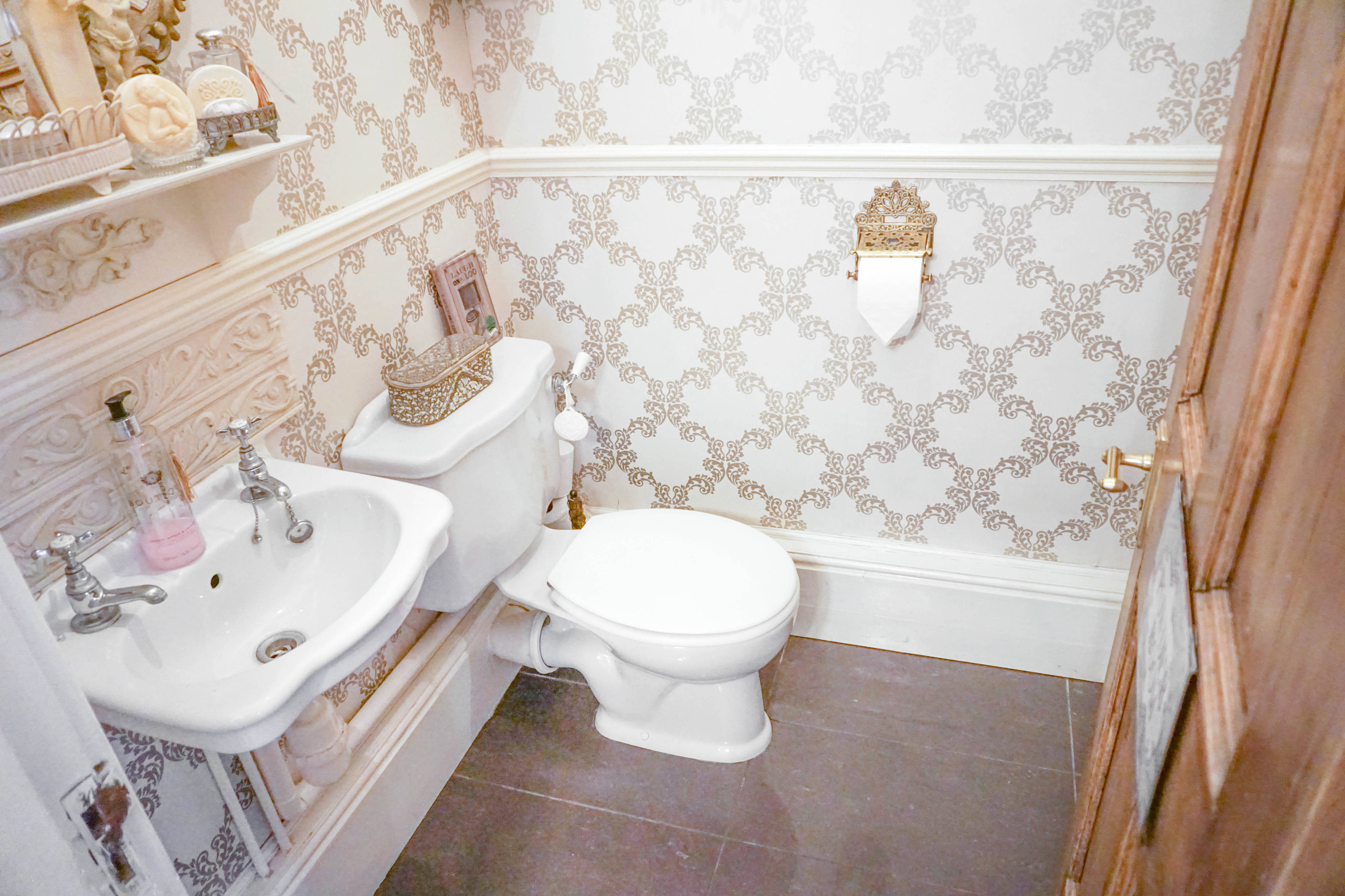 Downstairs Cloakroom