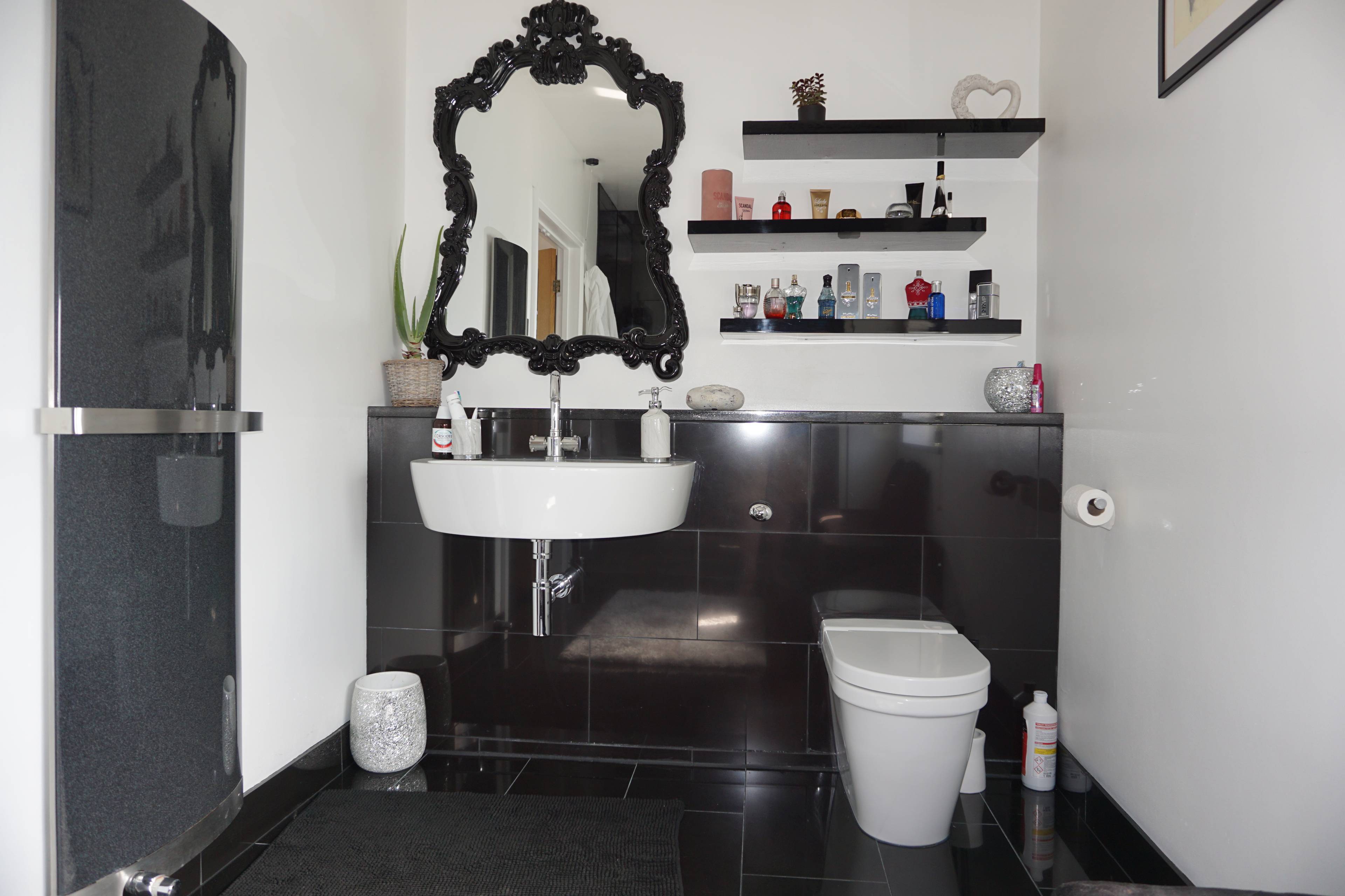 Master En-suite