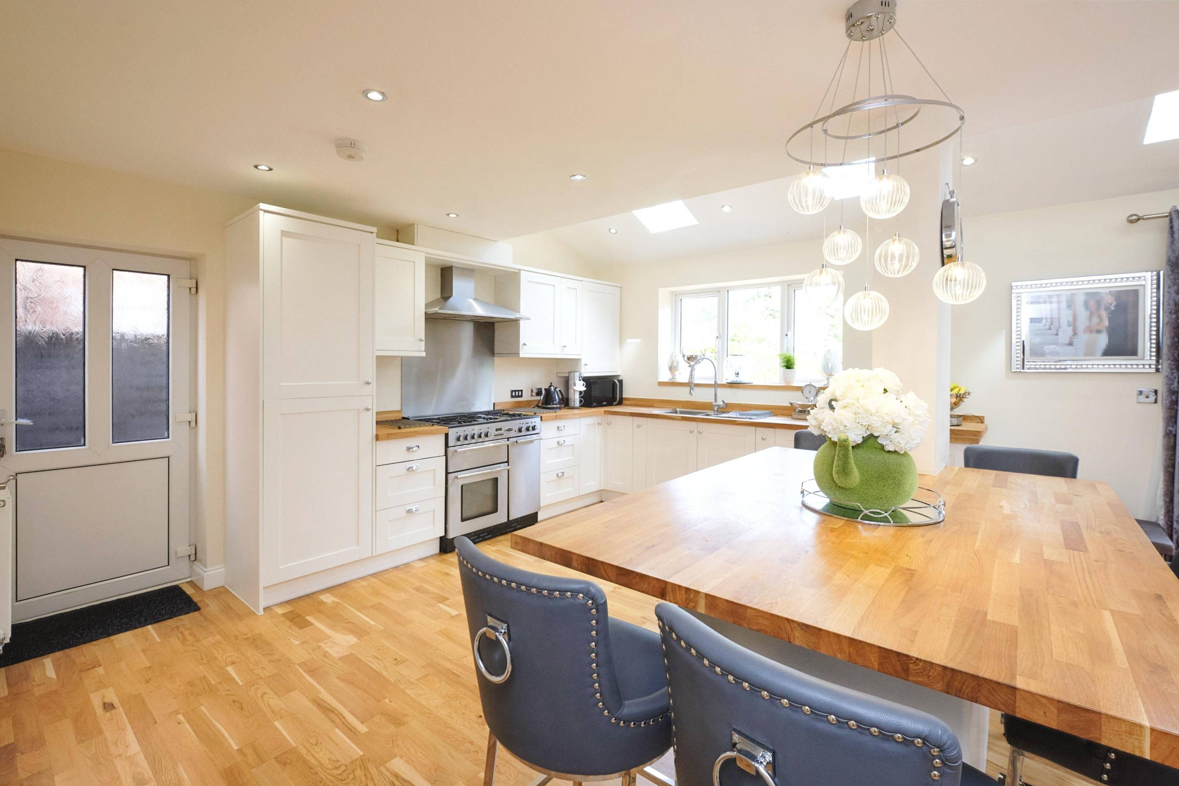 Kitchen/Family Room