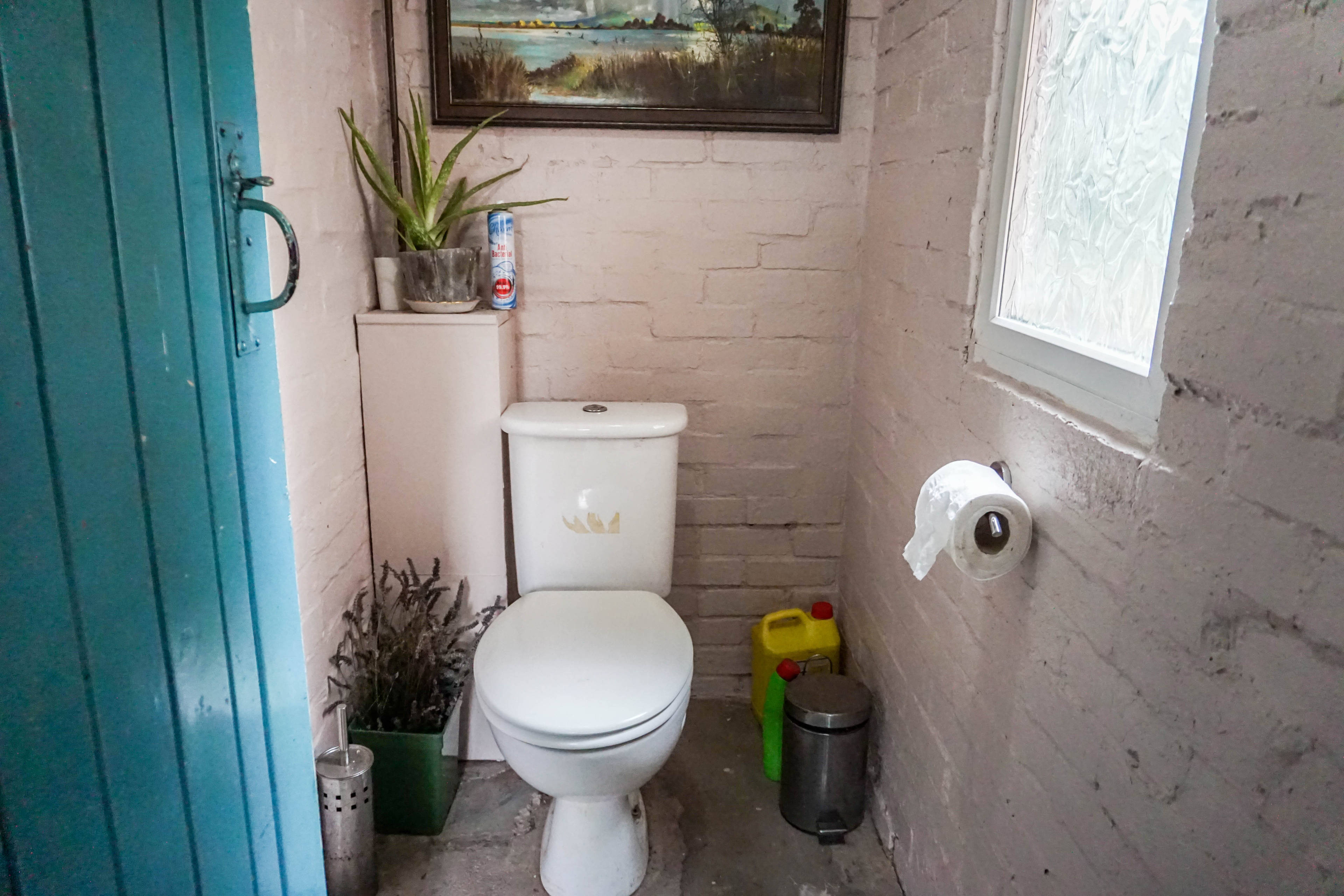 Downstairs Cloakroom