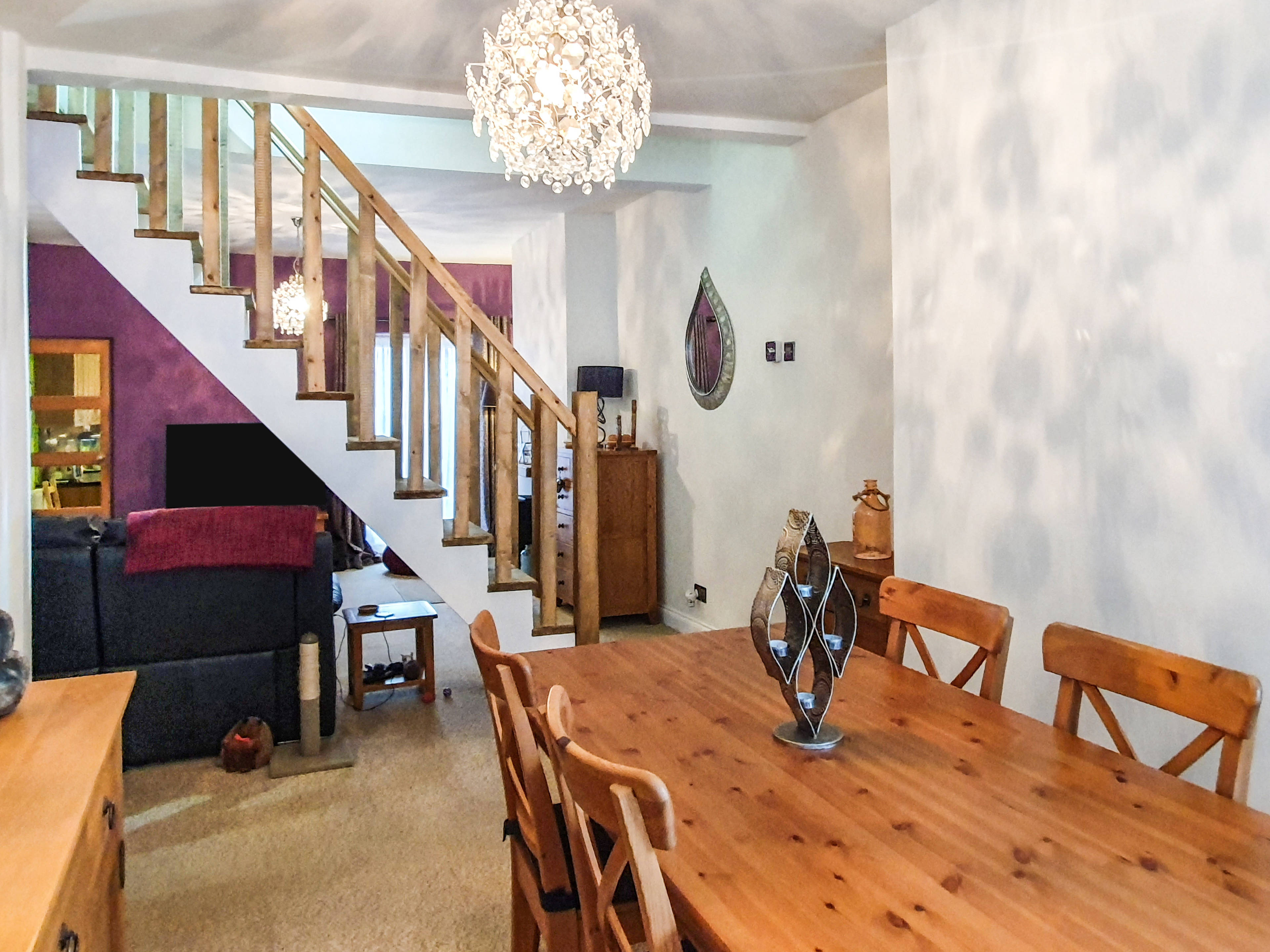 Lounge/Dining Room