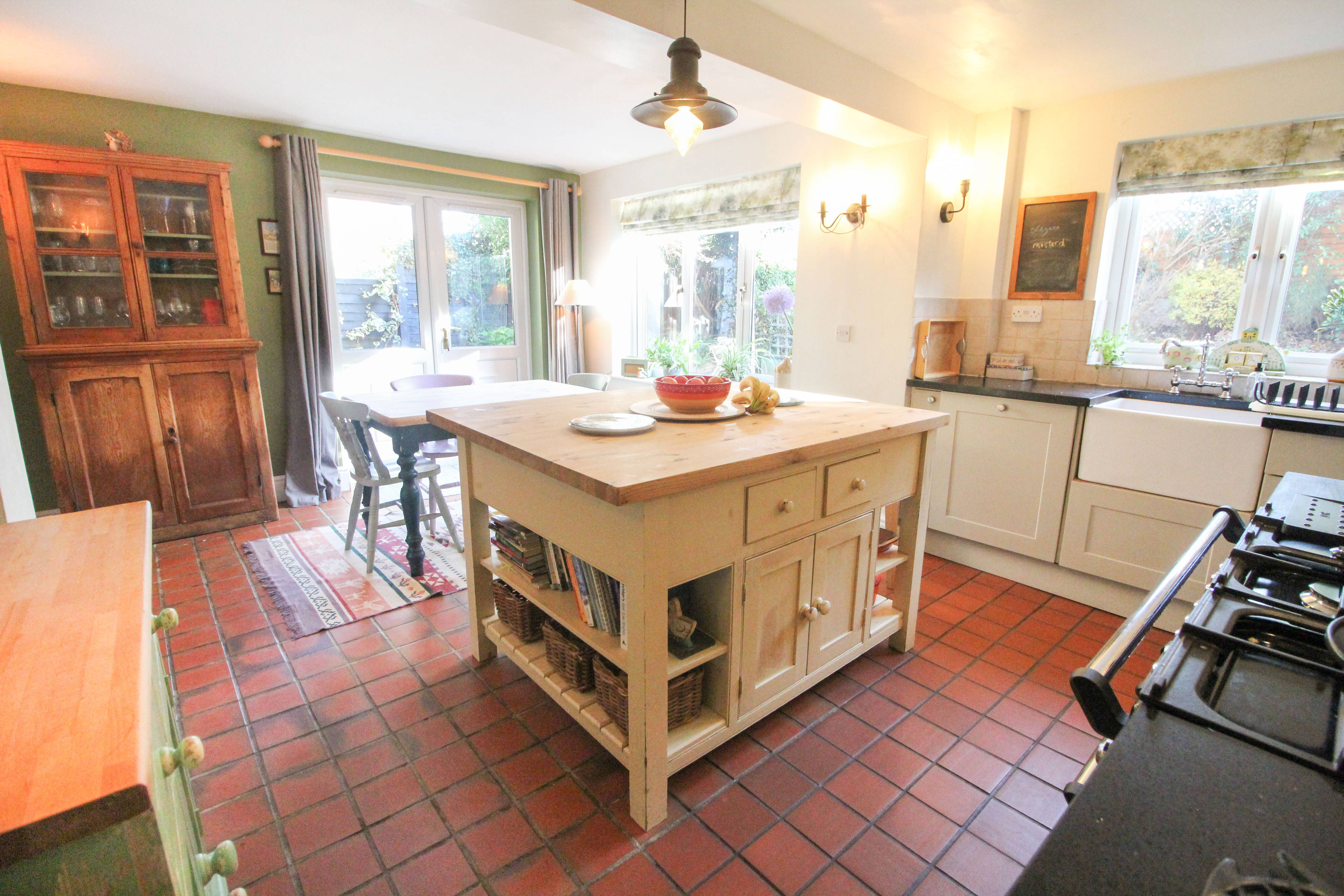 Kitchen/Dining Room