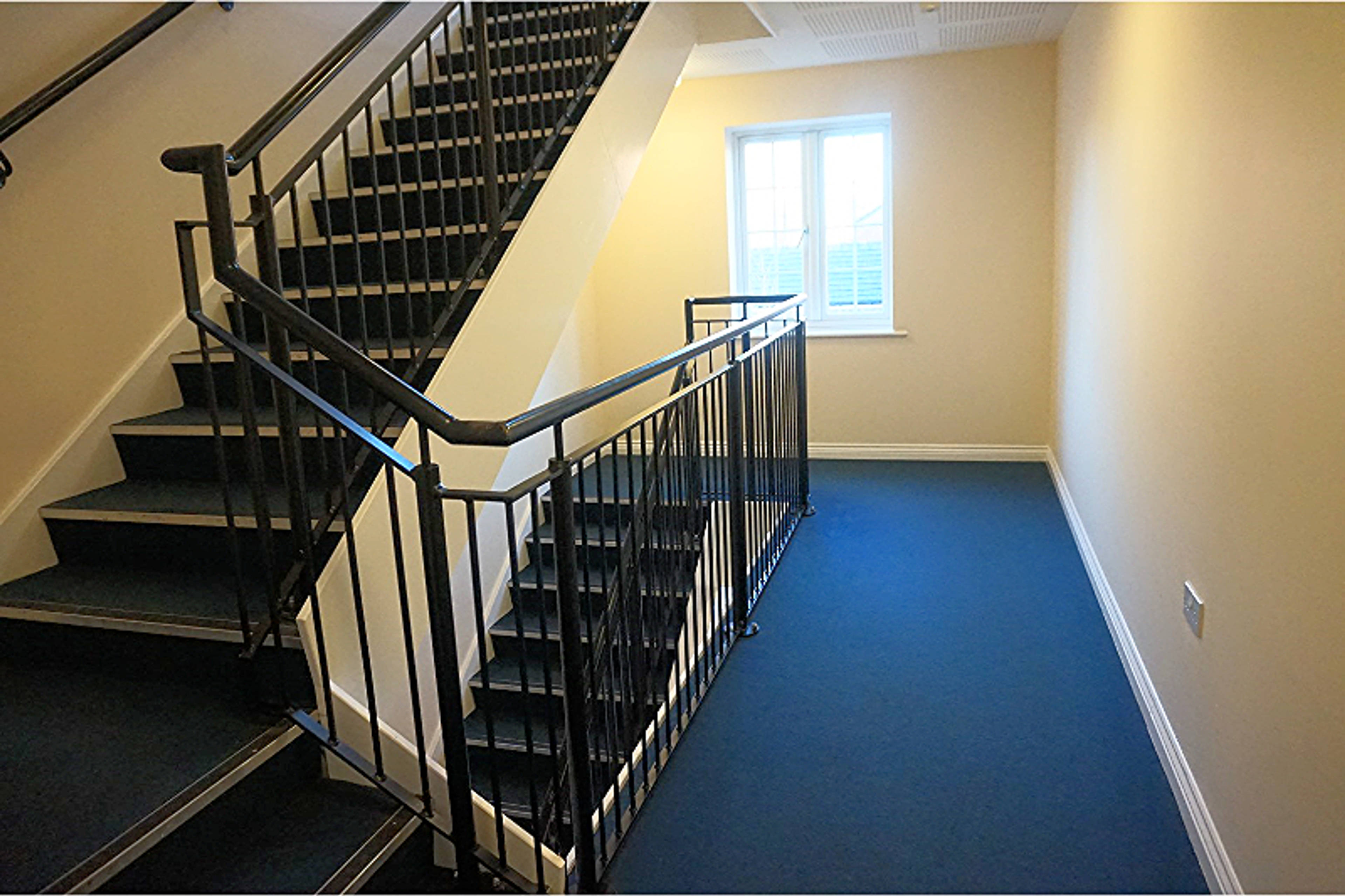Communal Landing