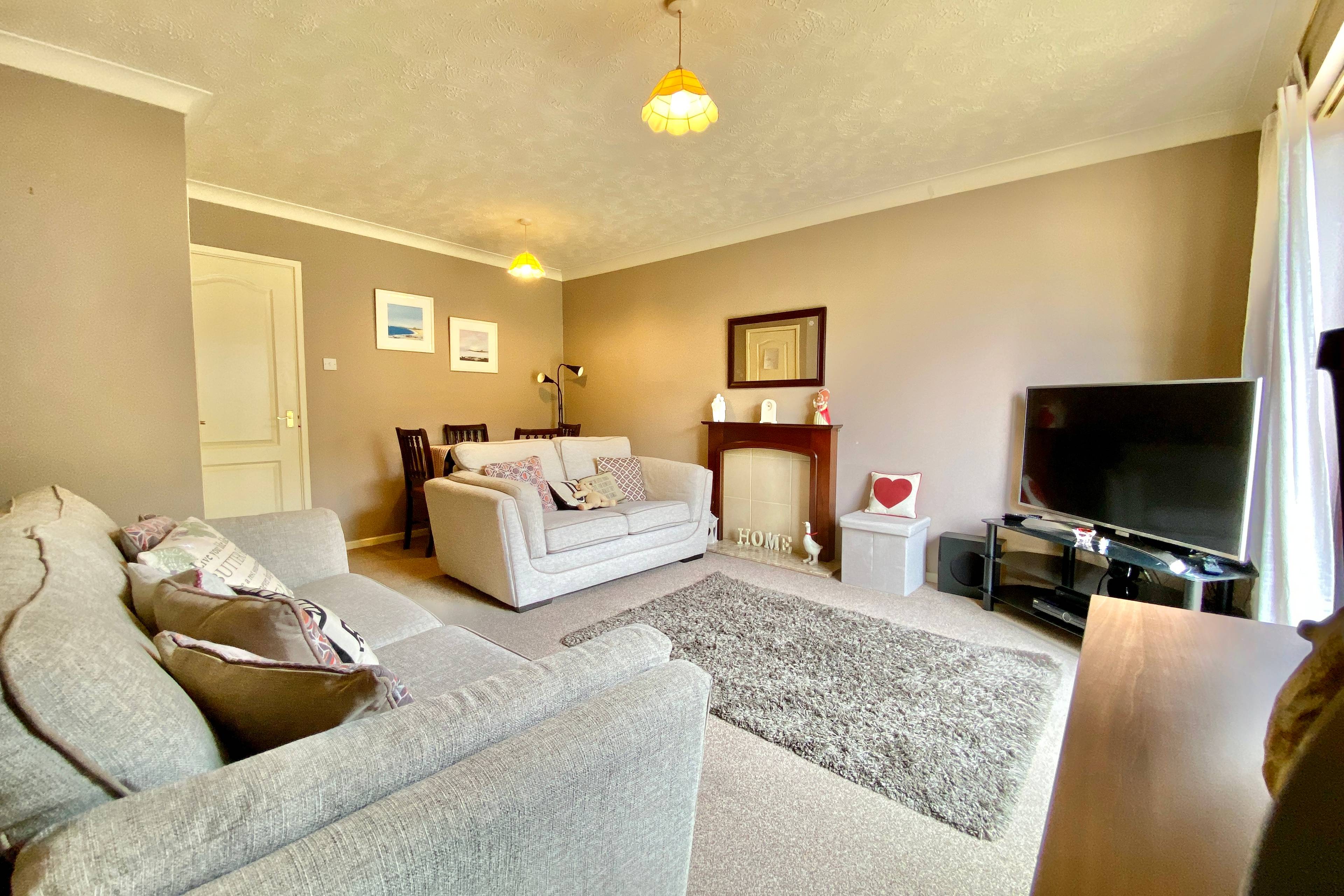 Living / Dining Room