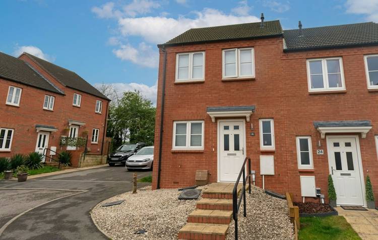 2 bedroom semi-detached house