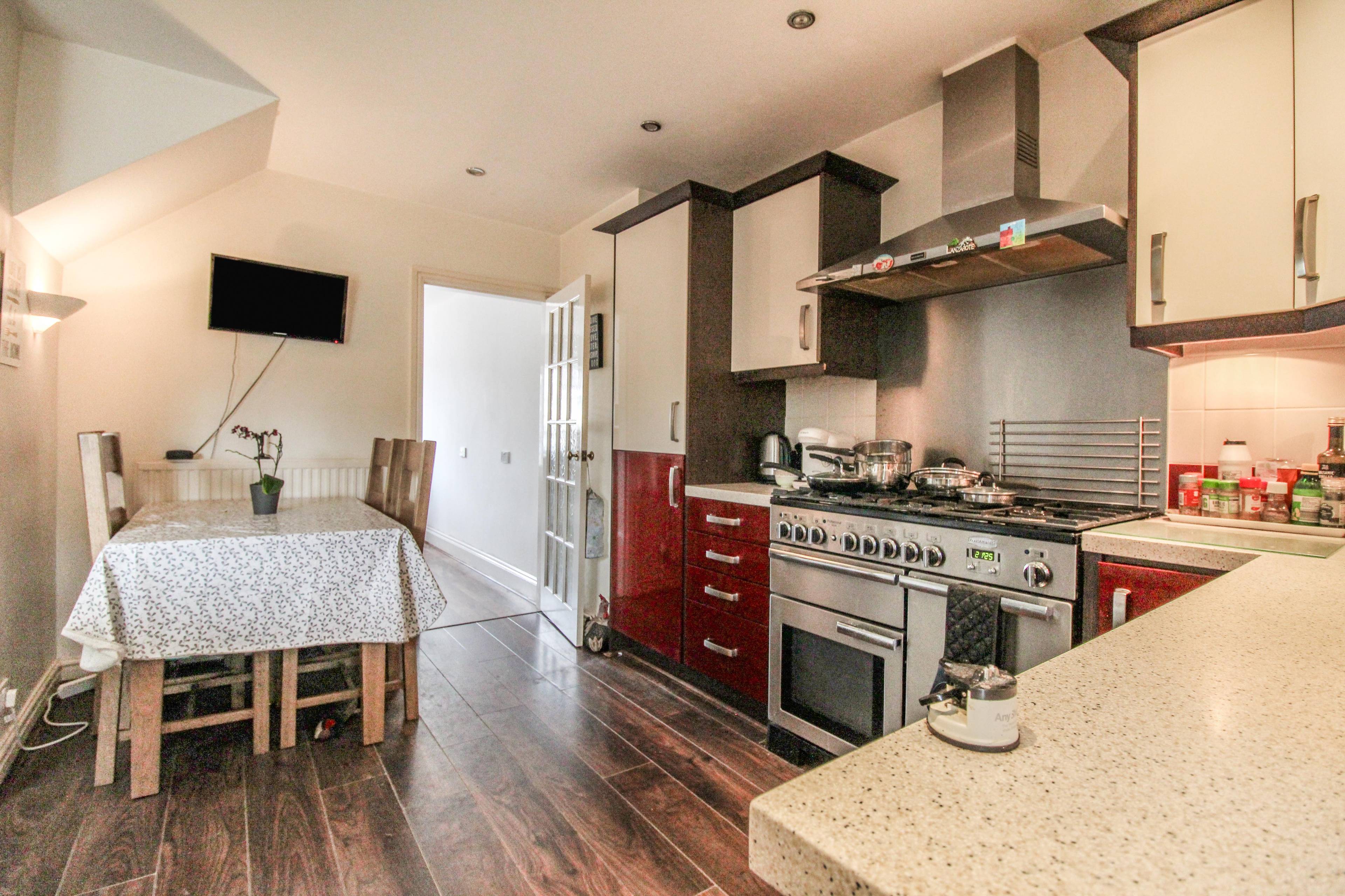 Kitchen/breakfast