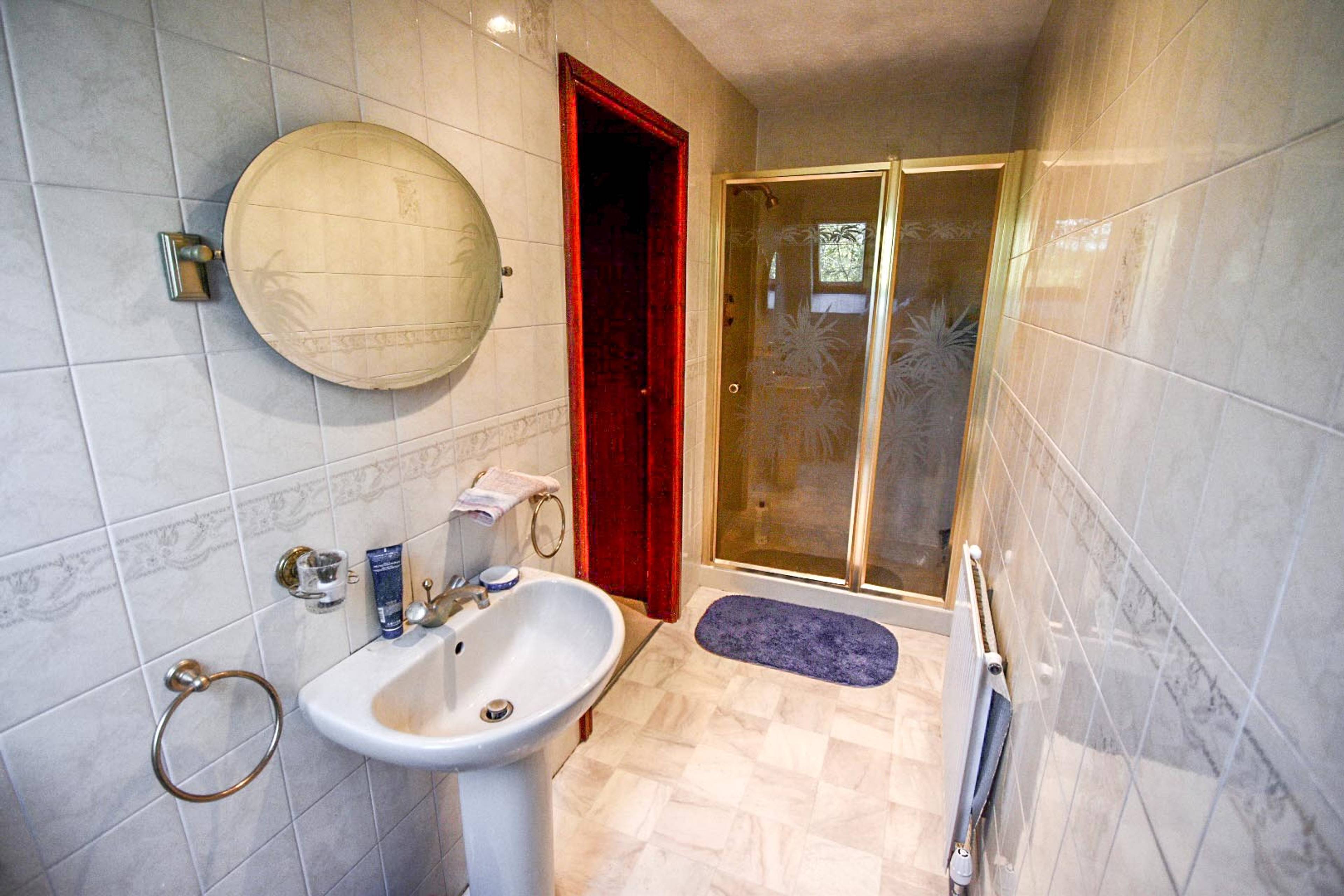 En-suite One