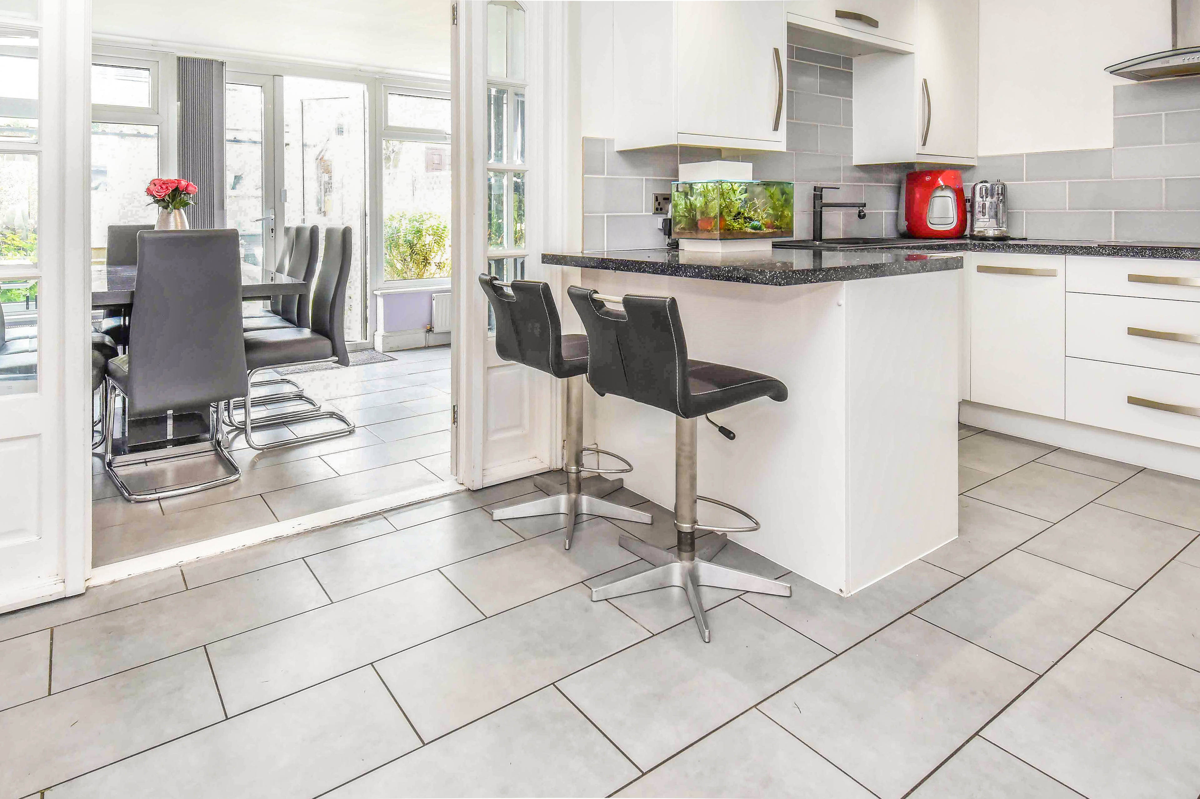 Kitchen/Breakfast