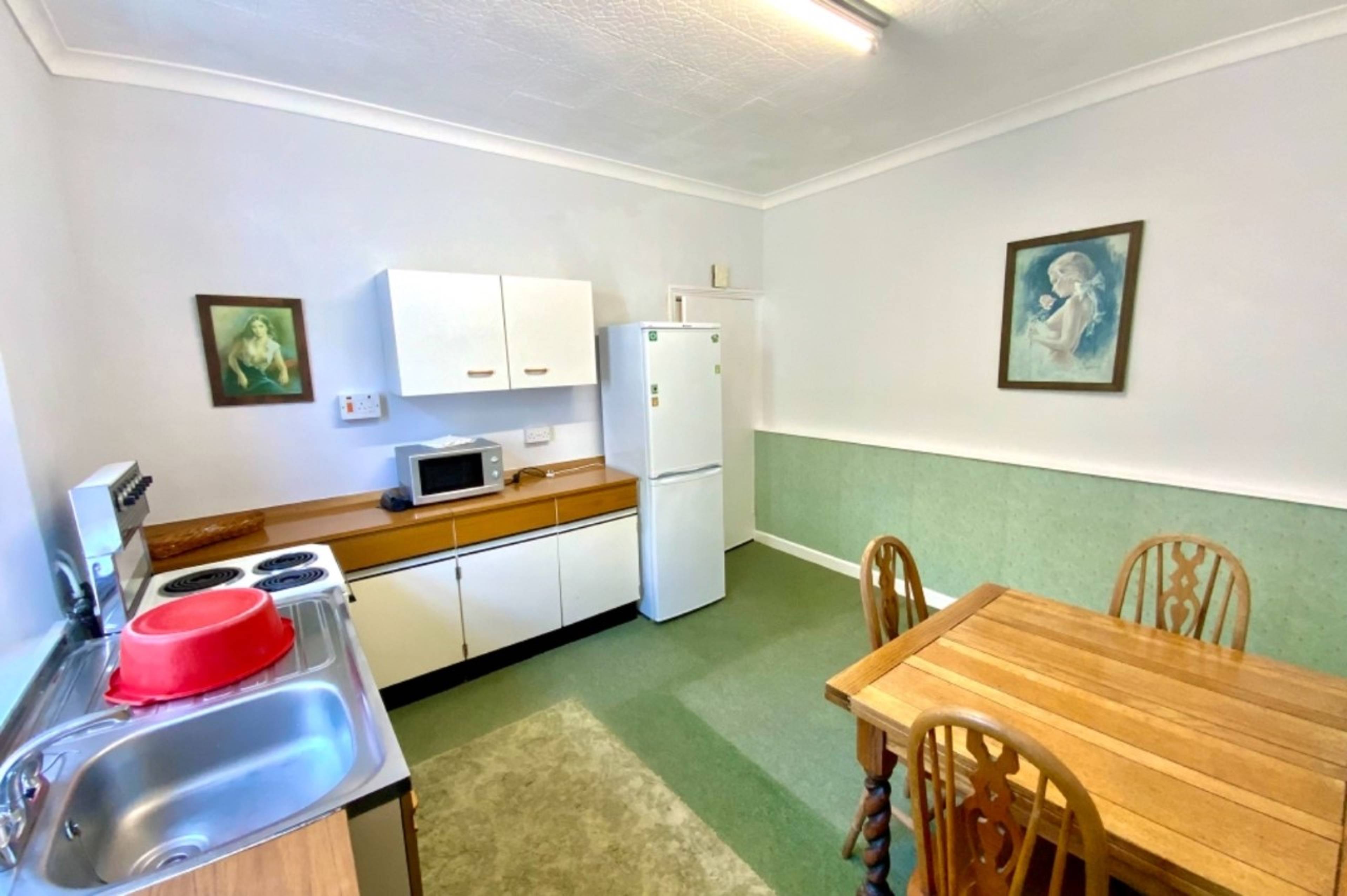 Kitchen/Breakfast