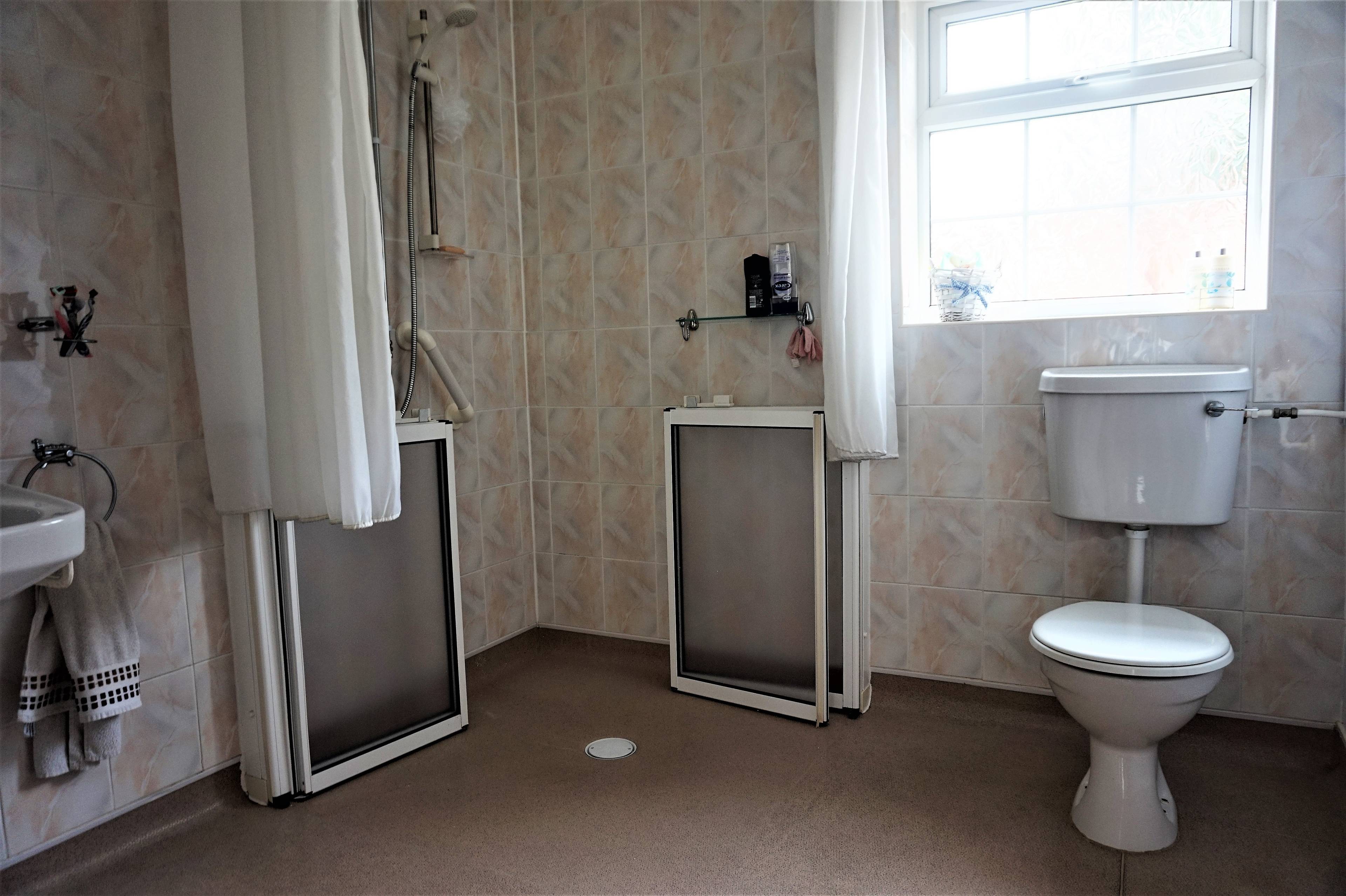 Downstairs Bathroom
