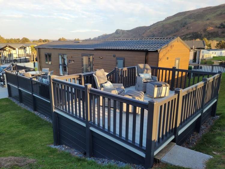 2 bedroom park home