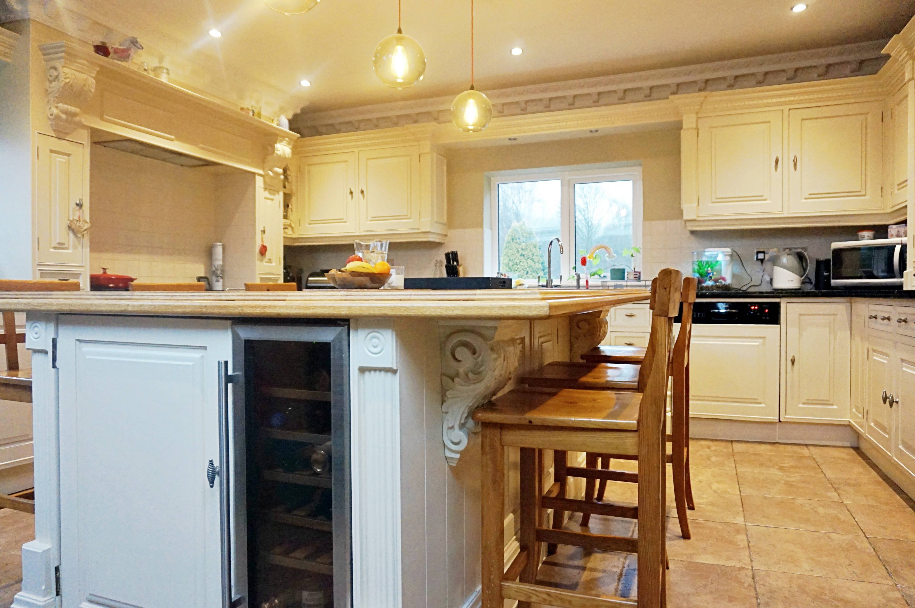 Kitchen/Breakfast