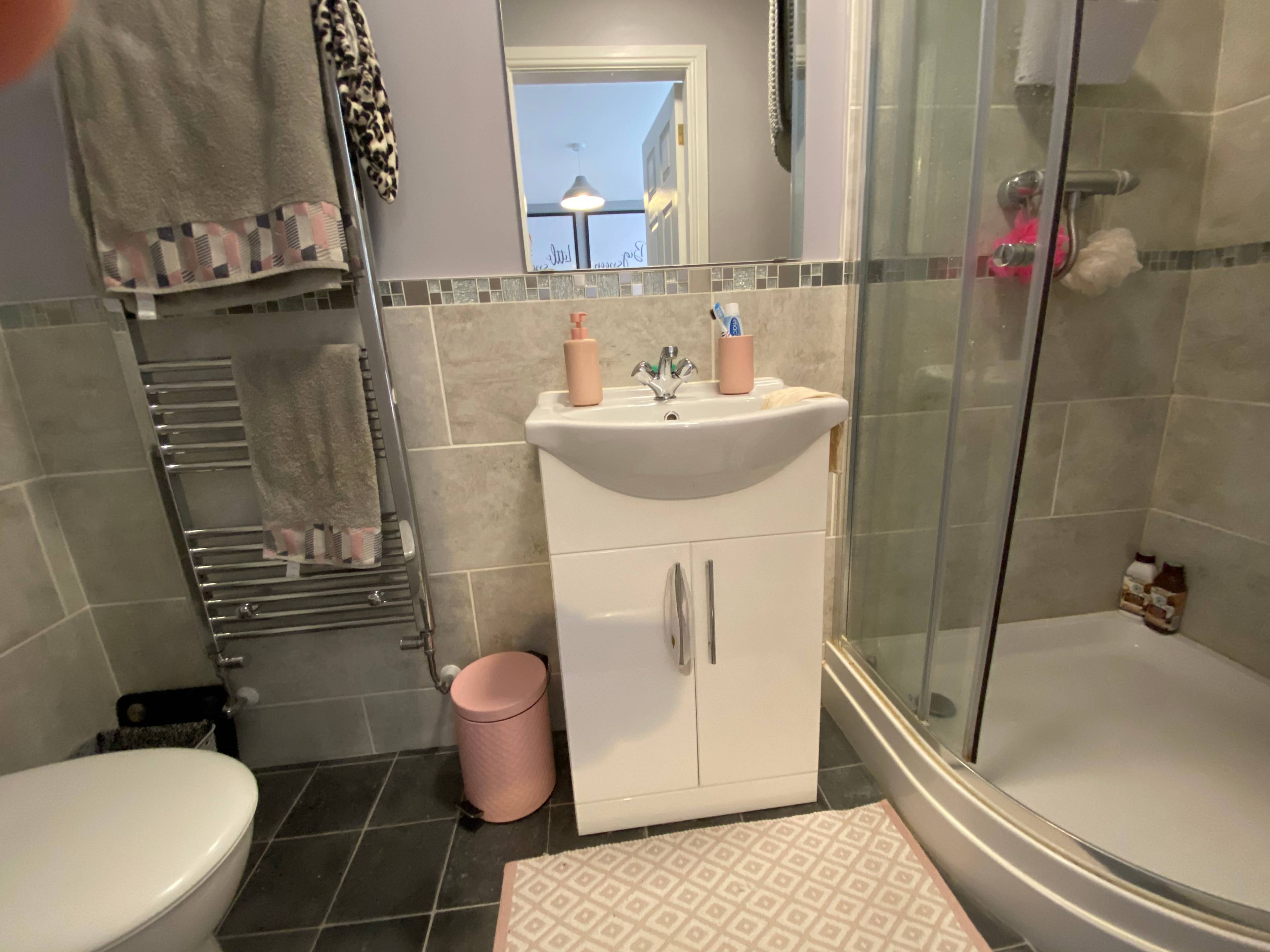 En-suite Shower Room