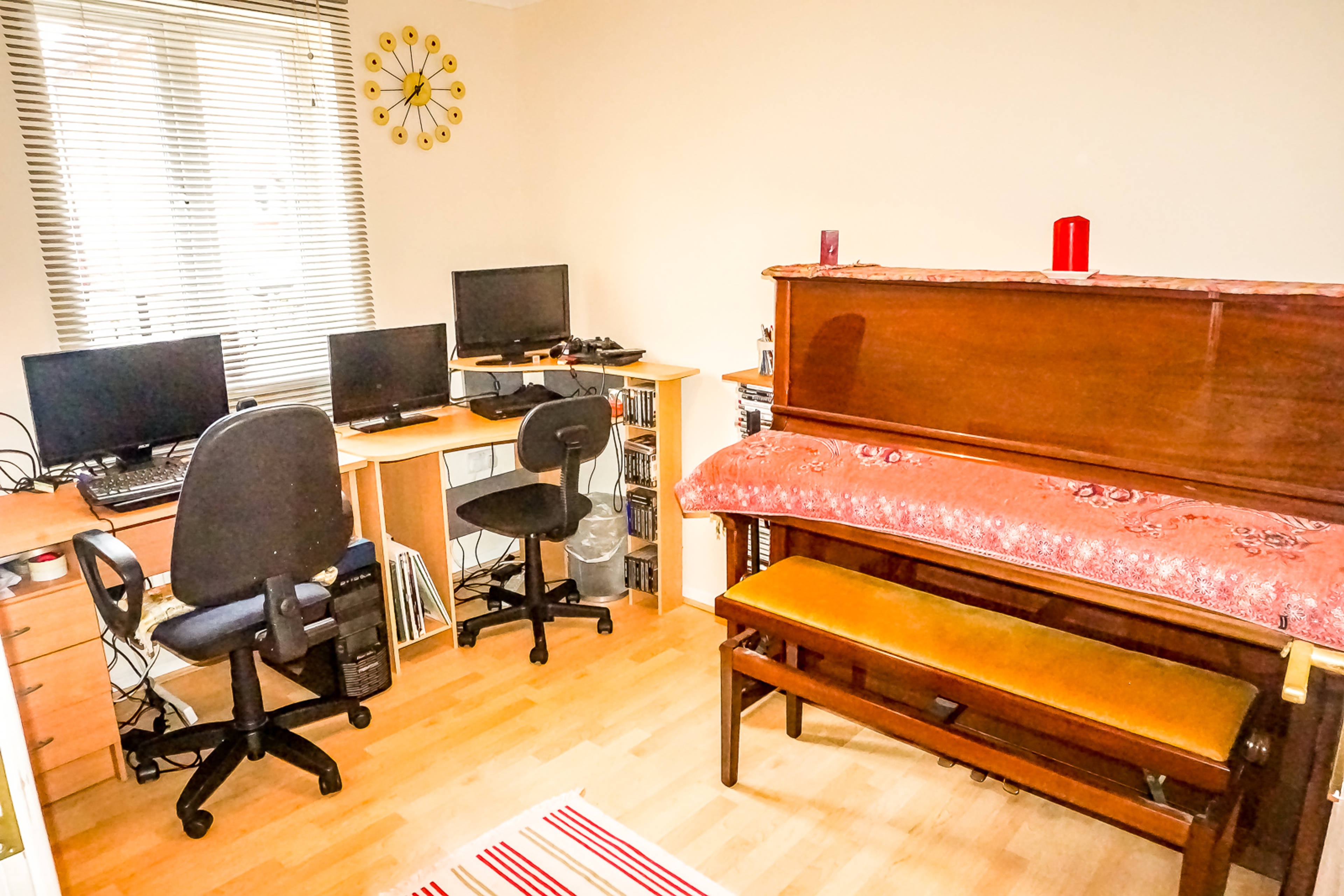 Dining Room/Bedroom
