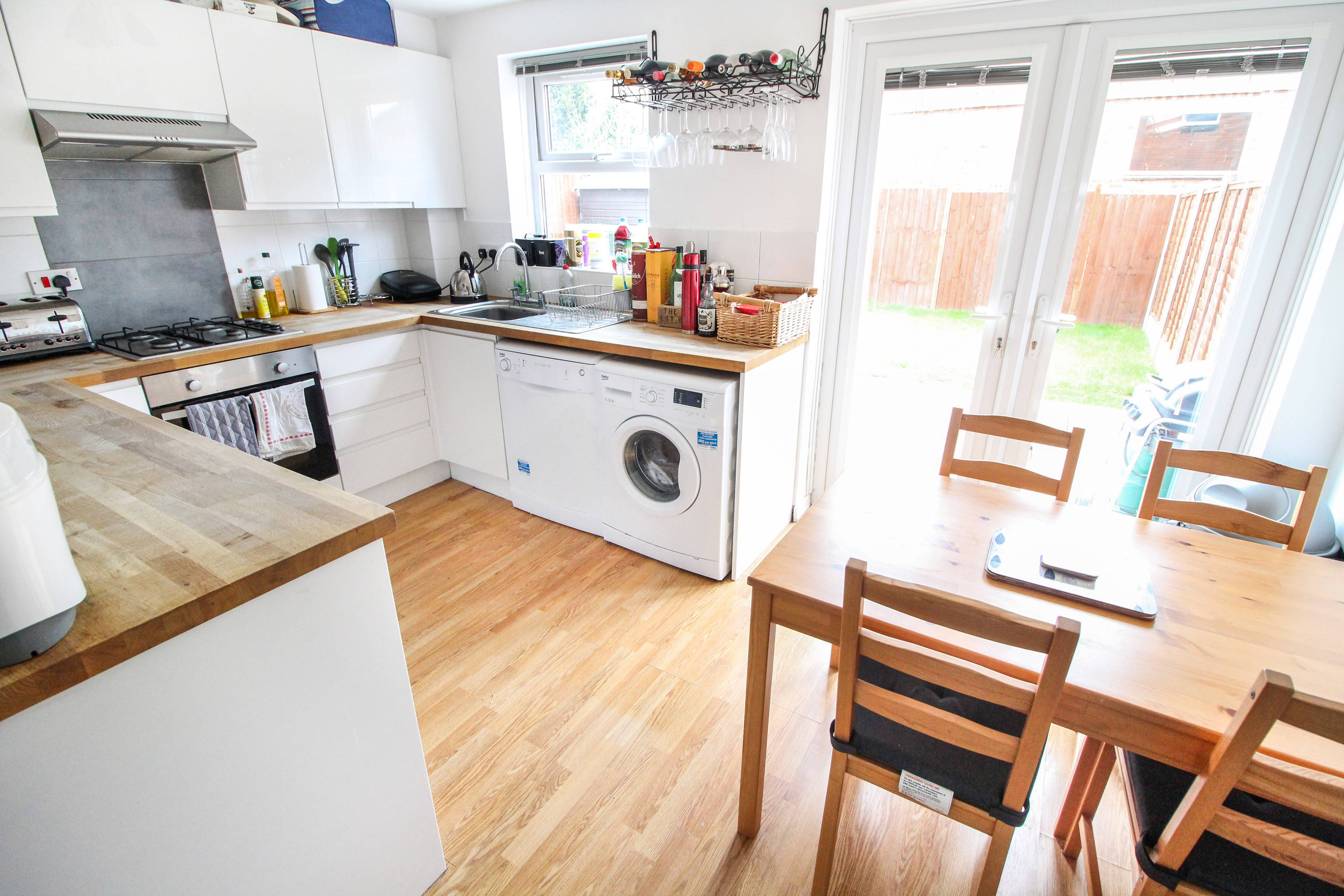 Kitchen/Dining Room