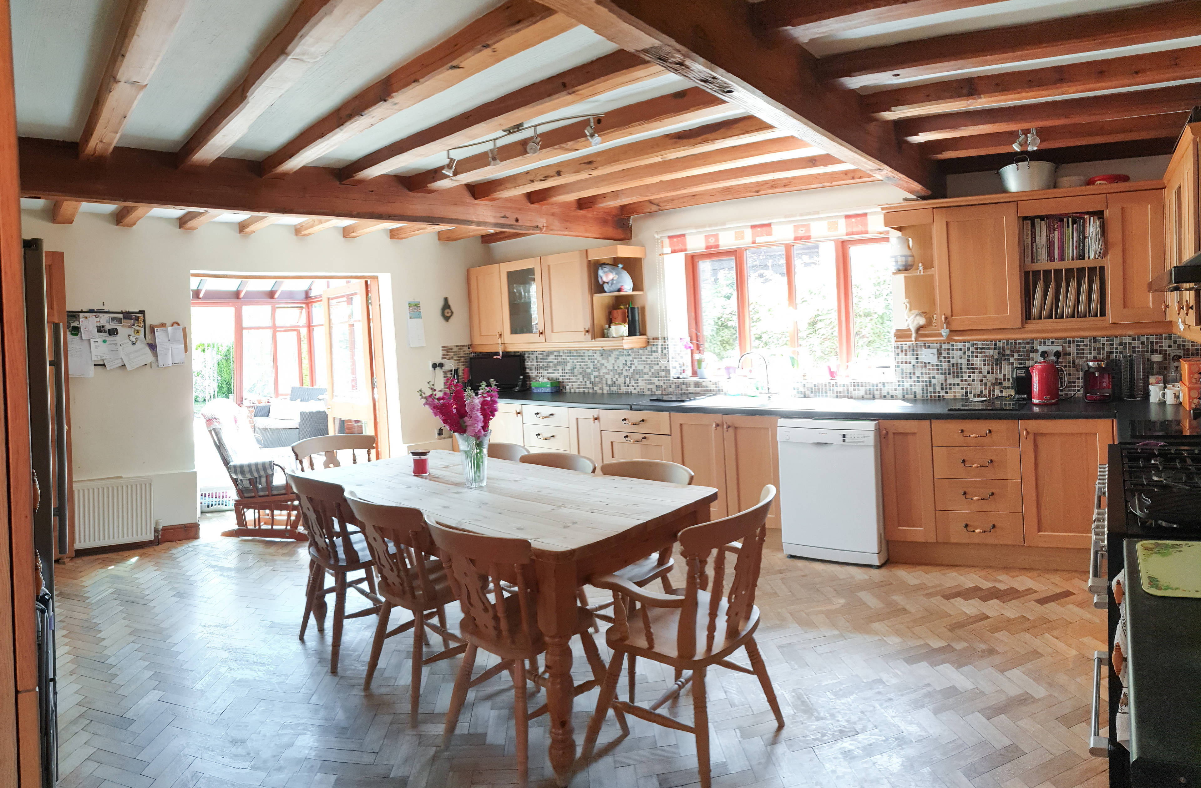 Kitchen/Dining Room