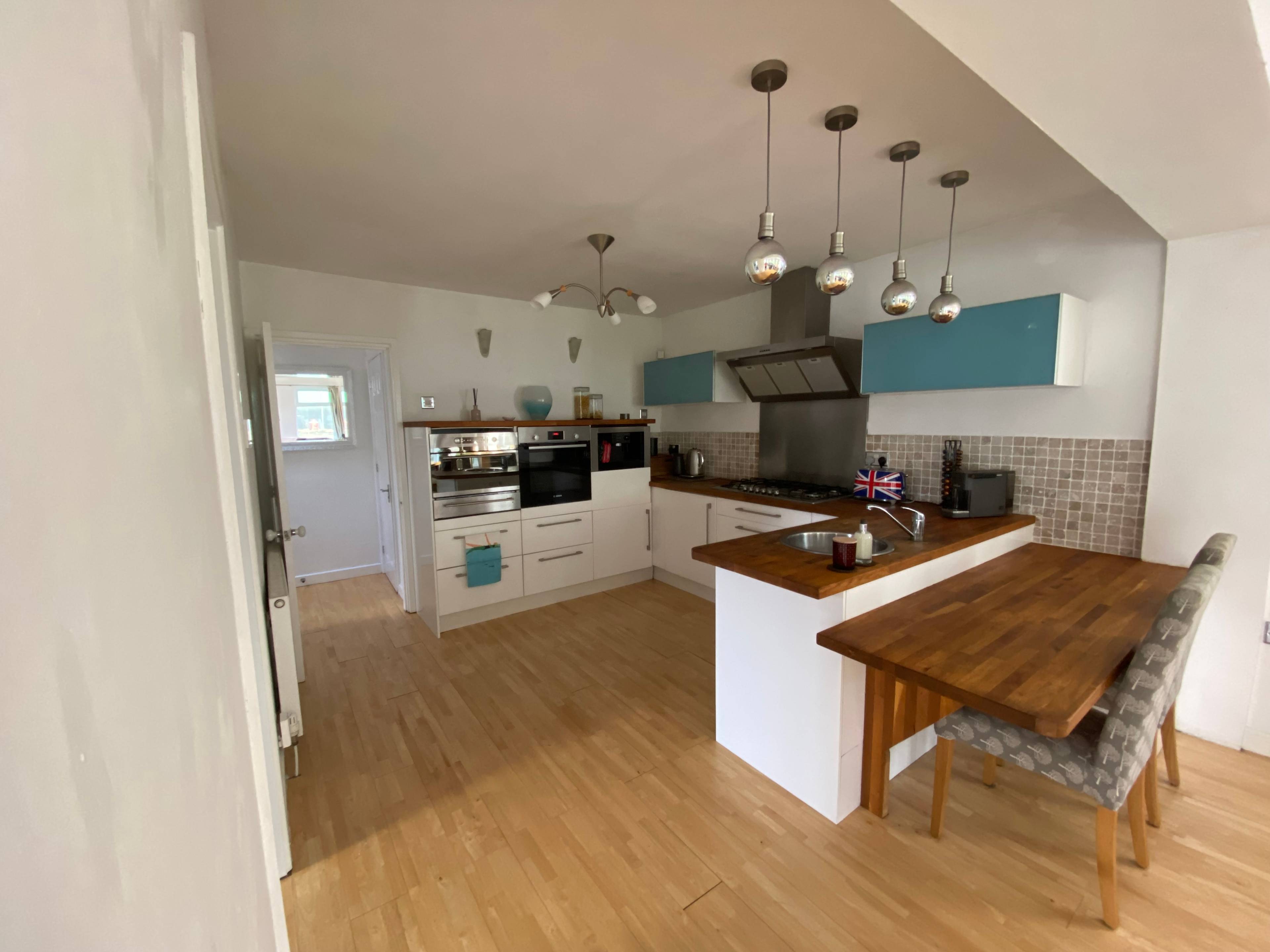 Kitchen/Breakfast