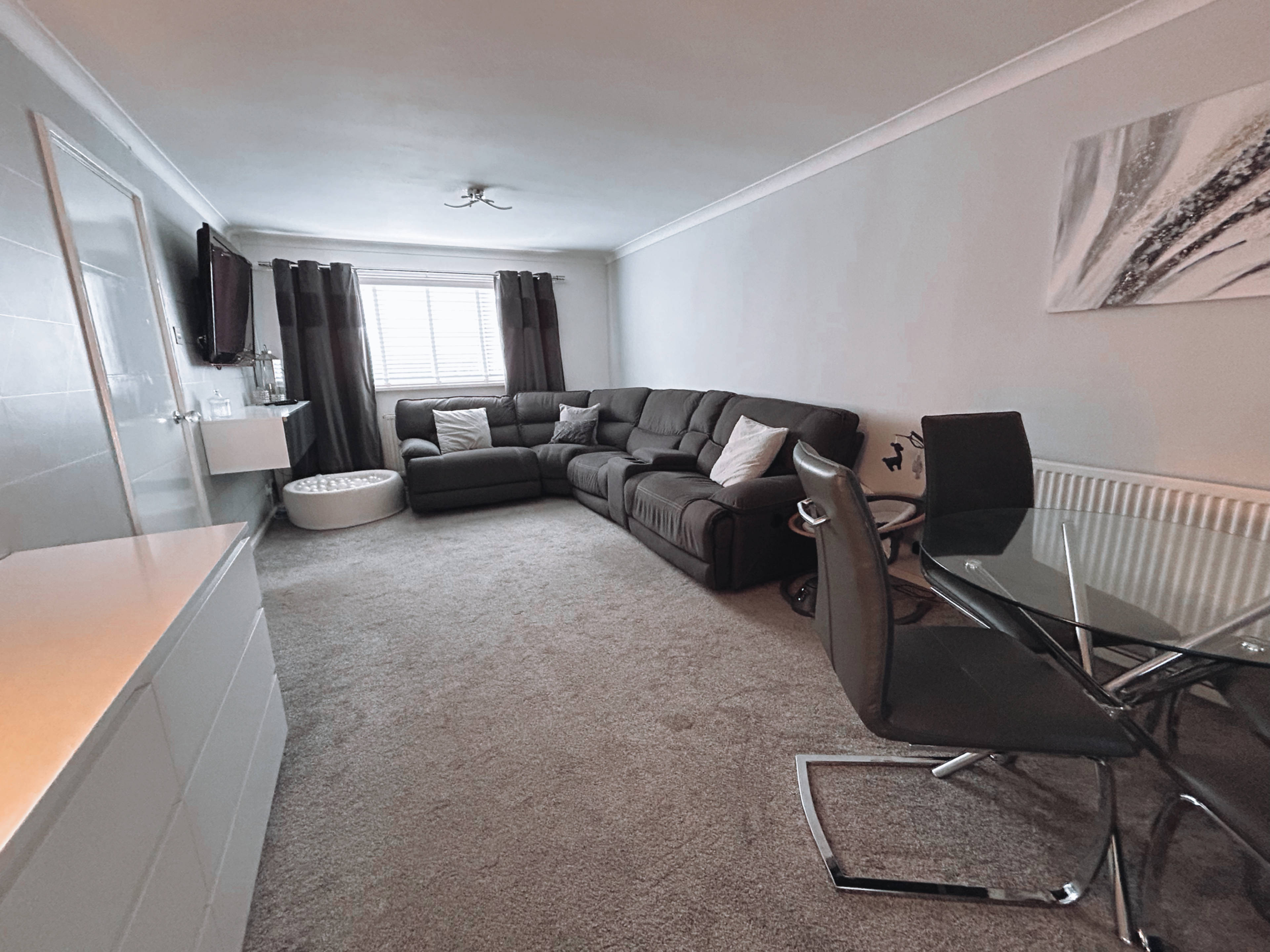 Living / Dining Room