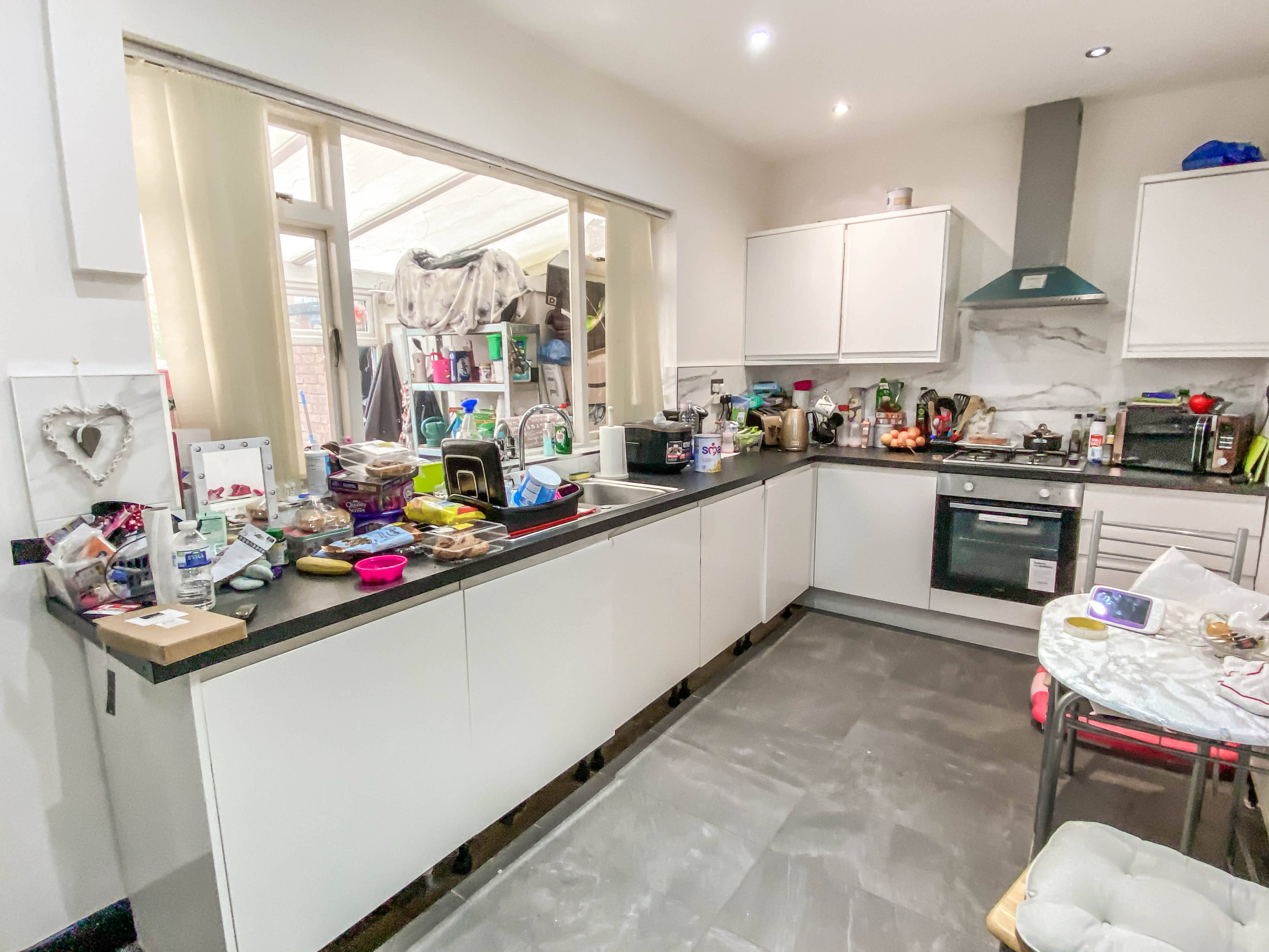 Kitchen/Breakfast