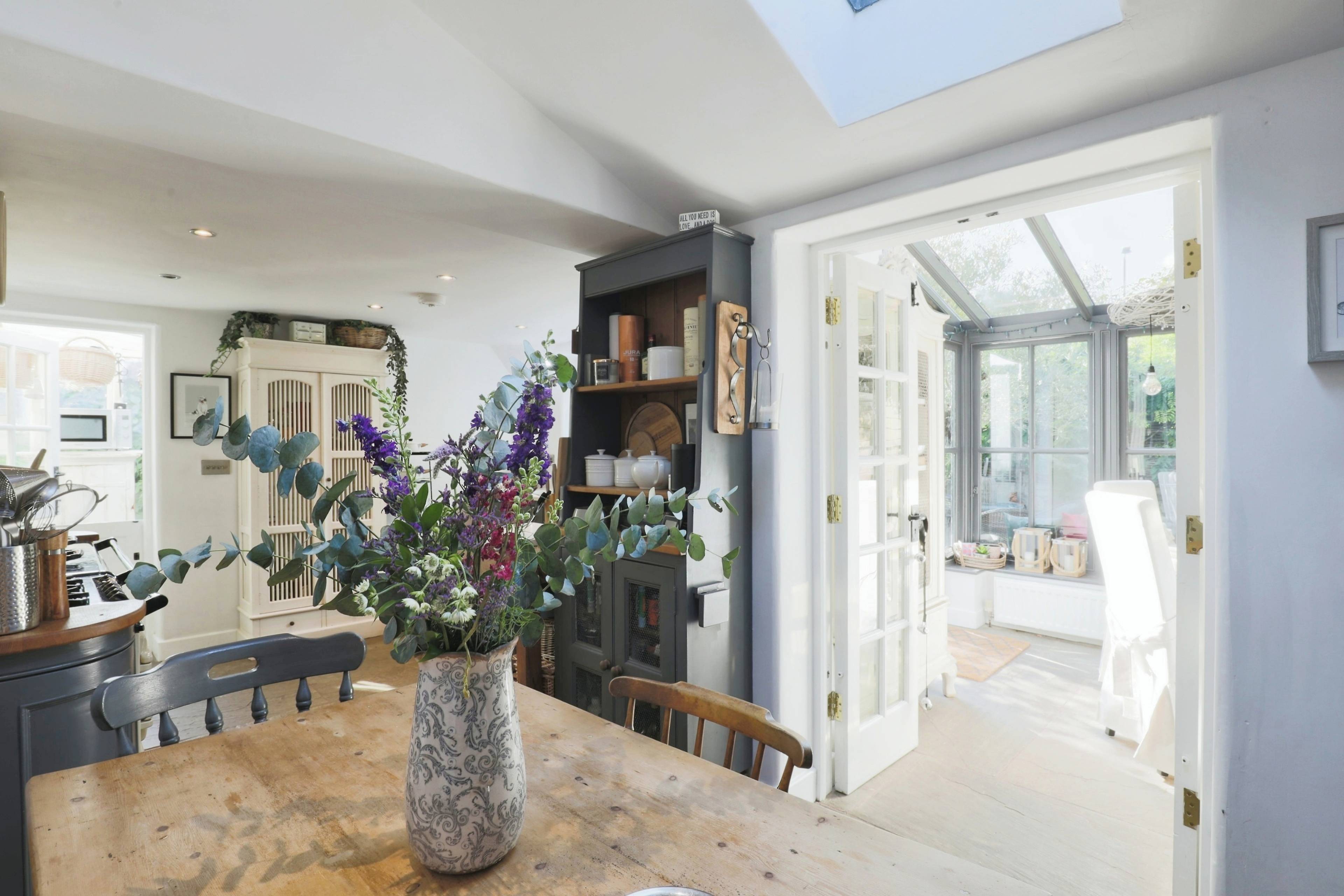 Kitchen/Breakfast