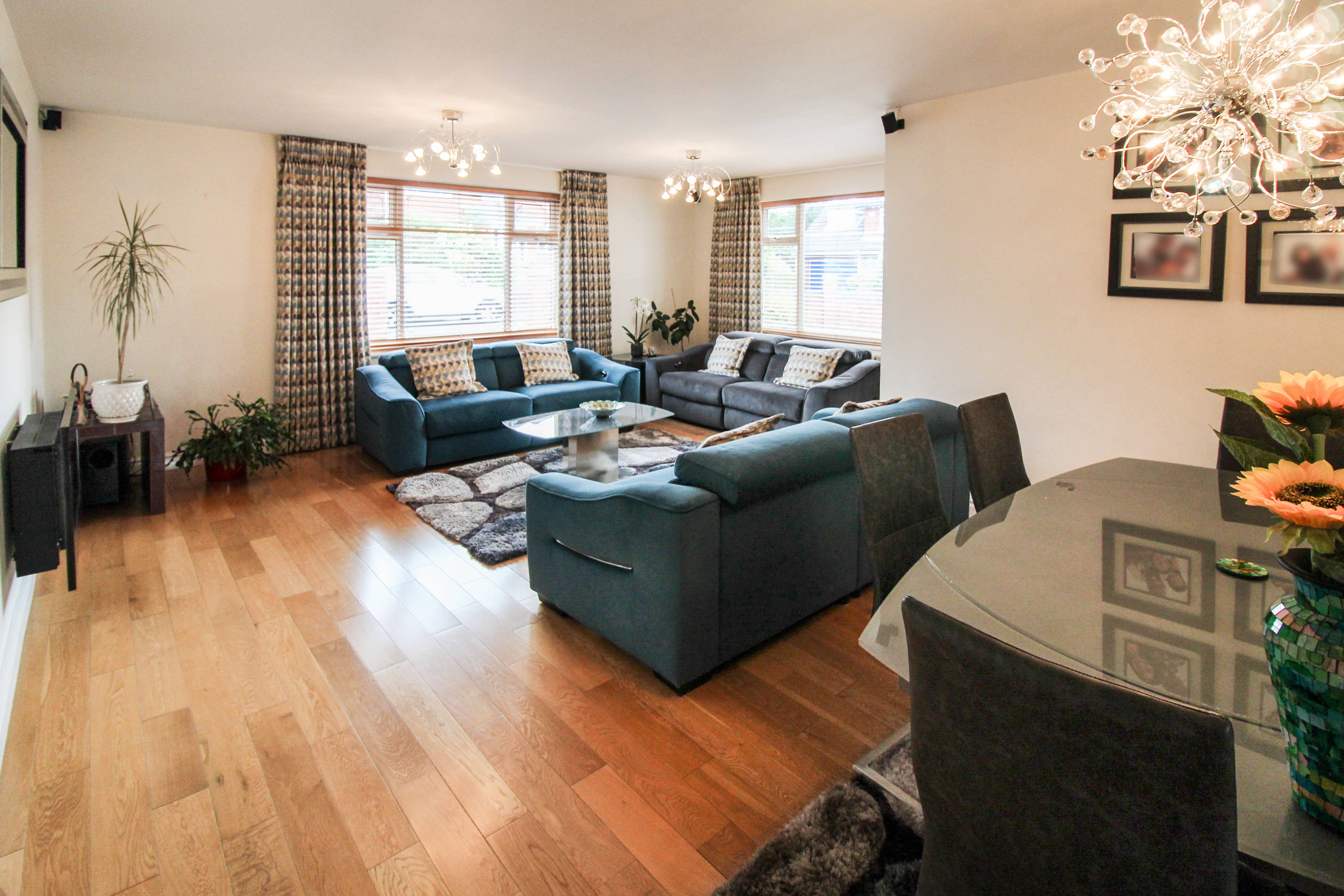 Lounge/dining Room