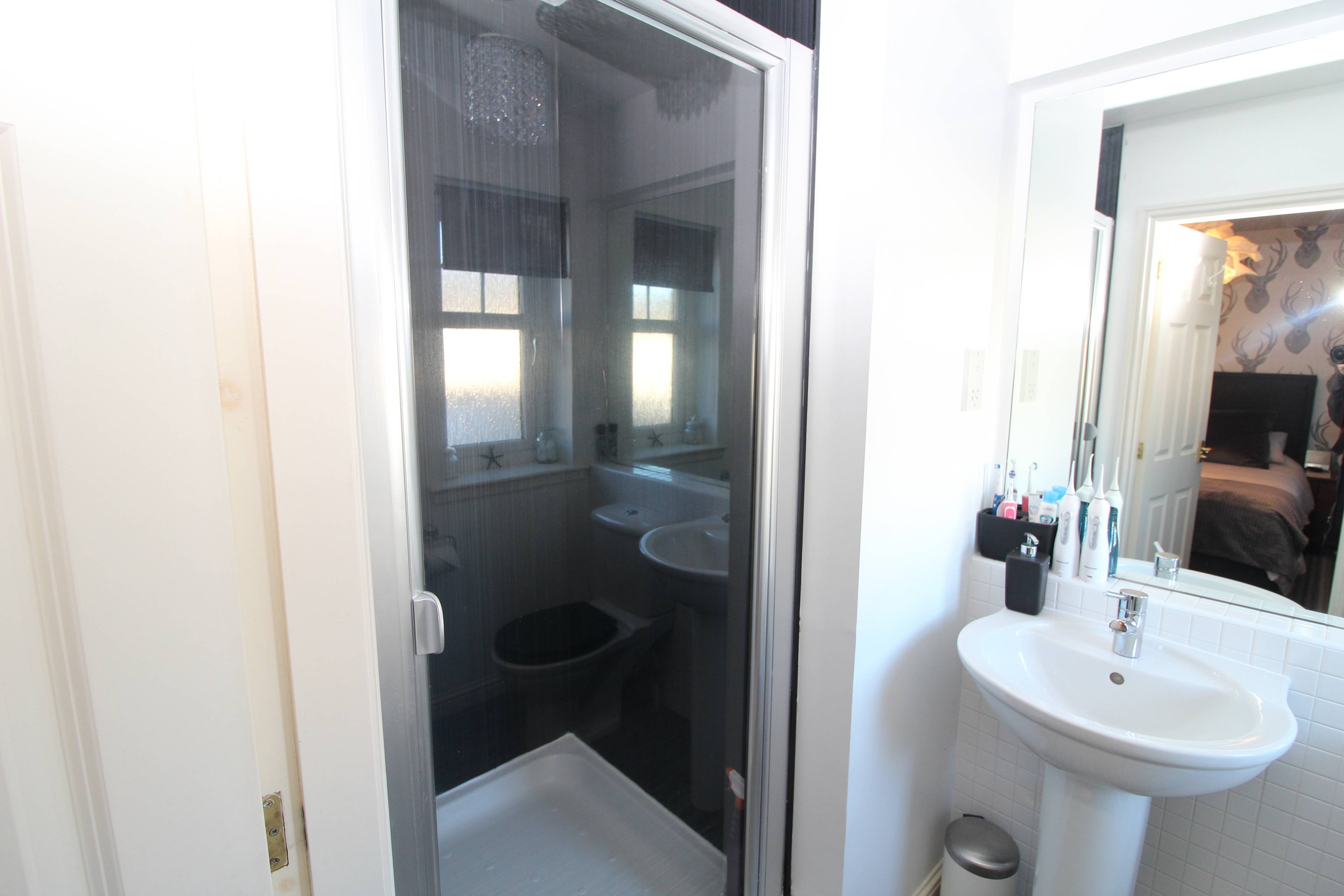 Master En-suite