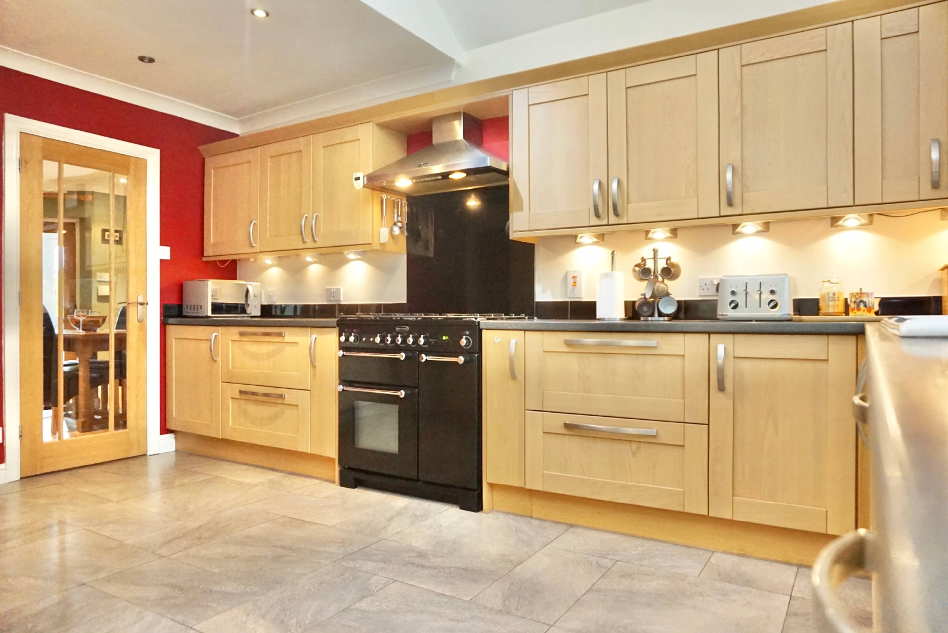 Kitchen/Breakfast
