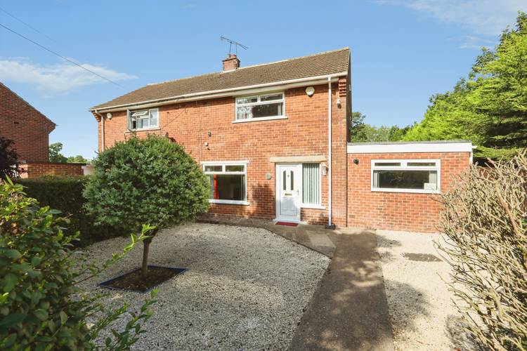 2 bedroom semi-detached house