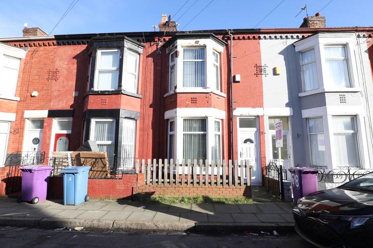 3 bedroom terraced house