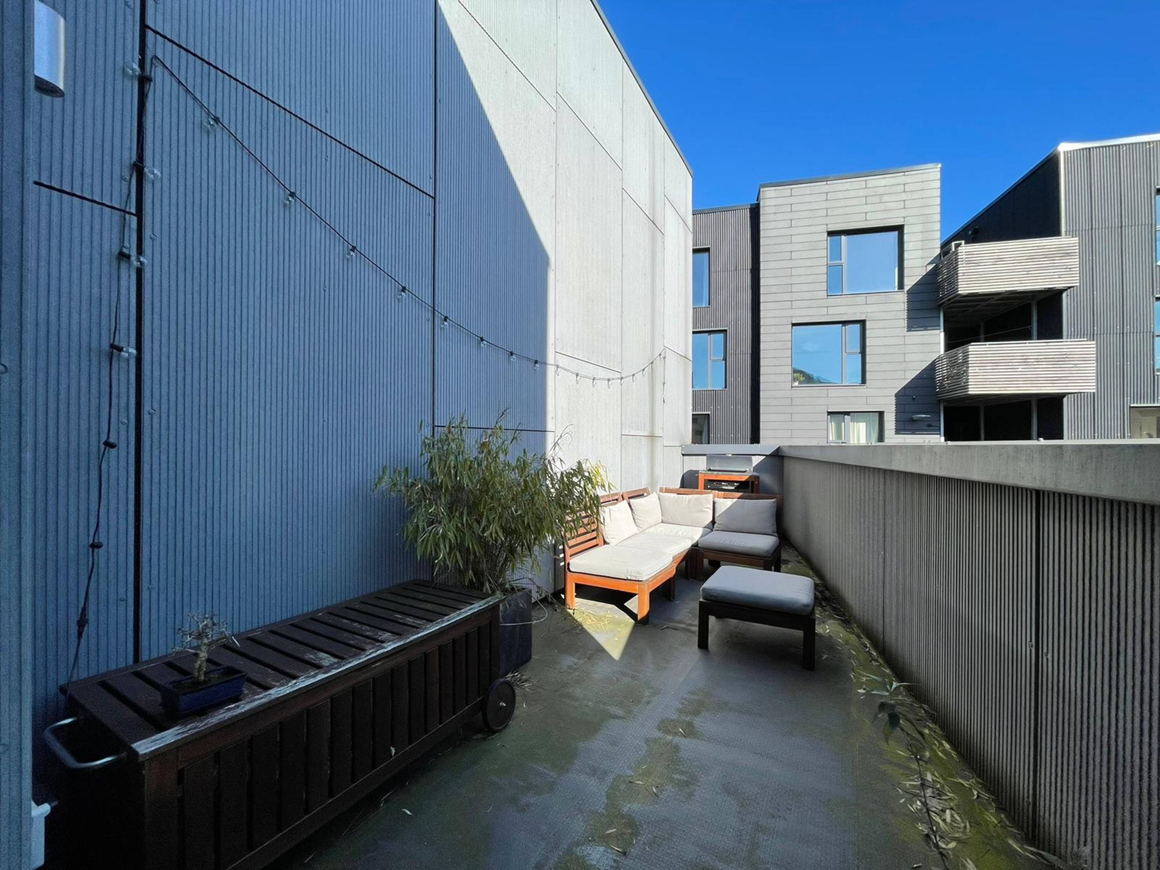 roof terrace