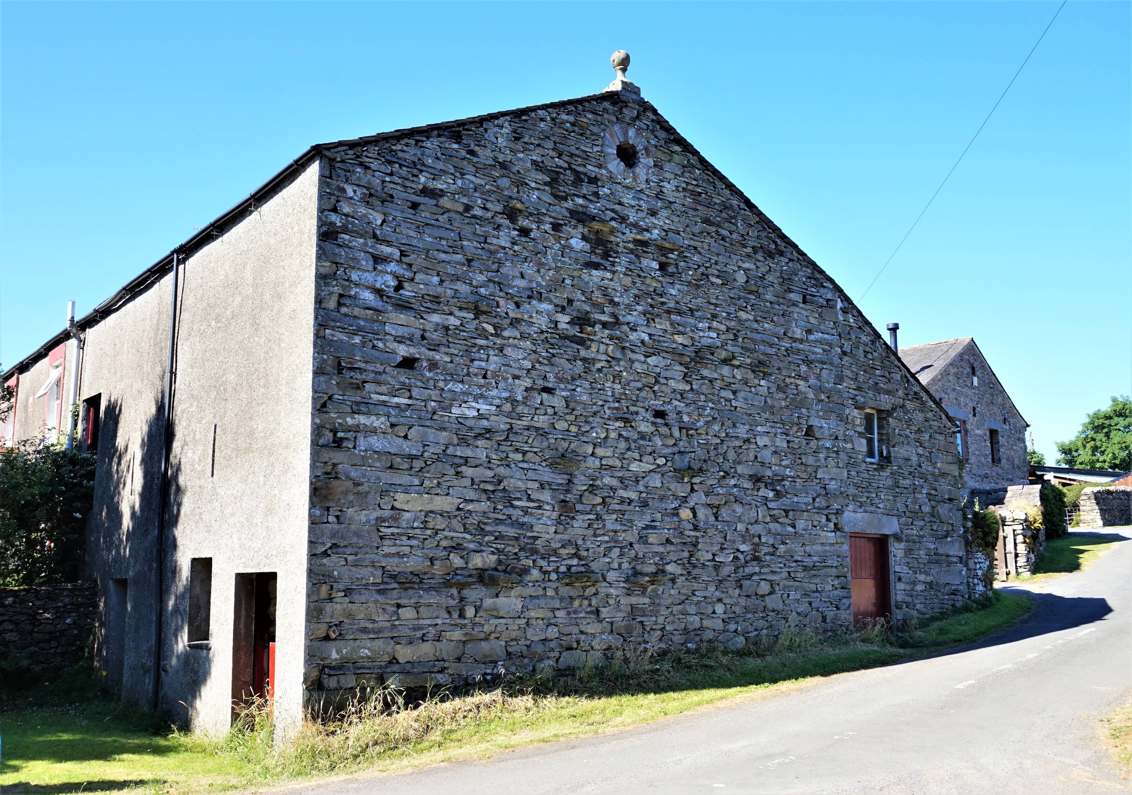Barn