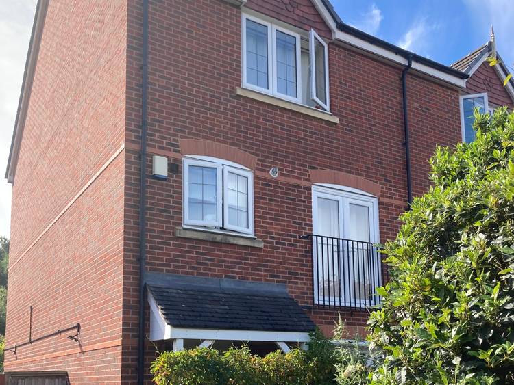 4 bedroom town house