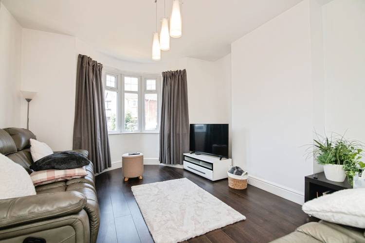 3 bedroom semi-detached house