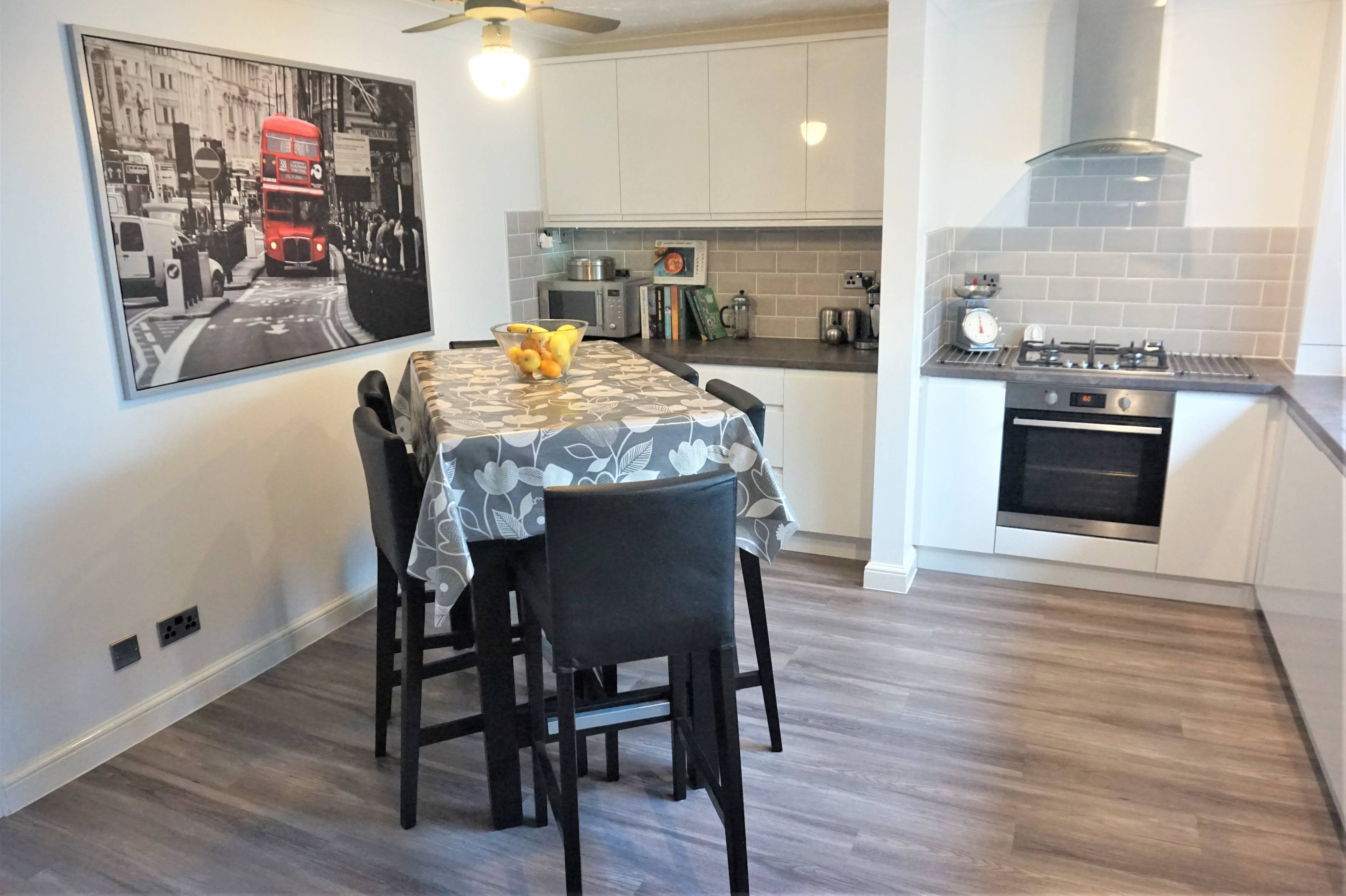Kitchen/Breakfast