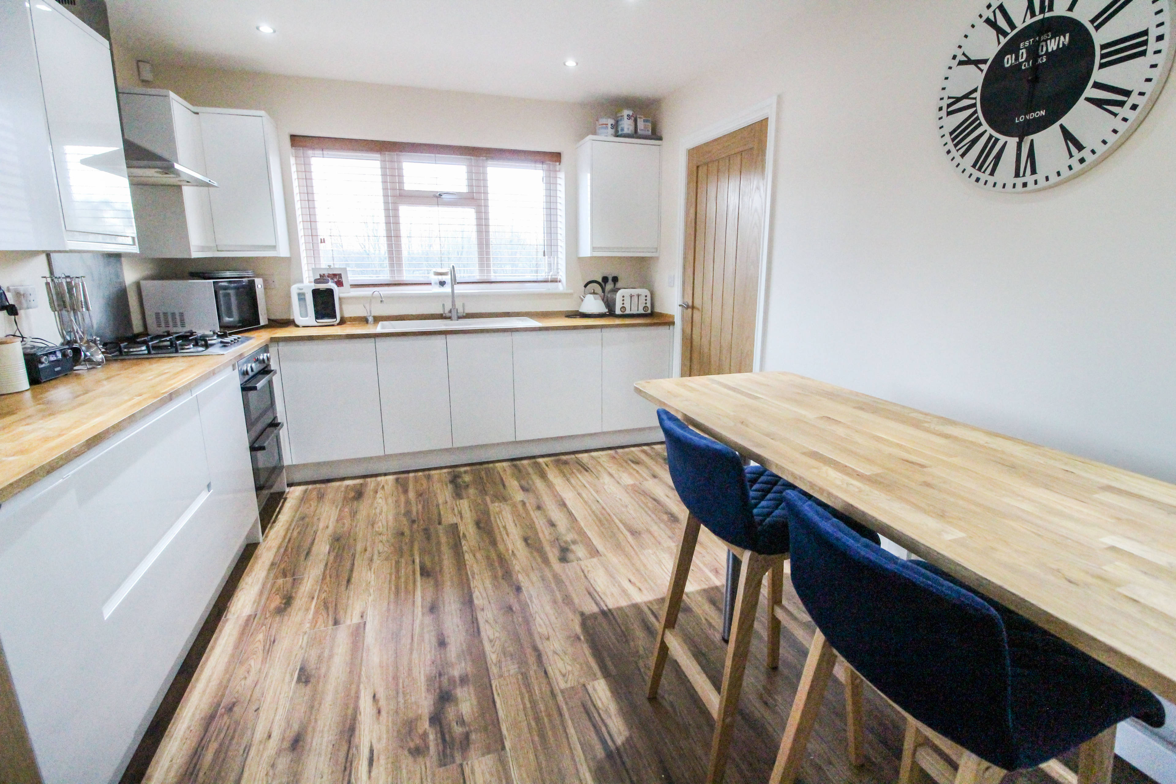 Kitchen/Breakfast