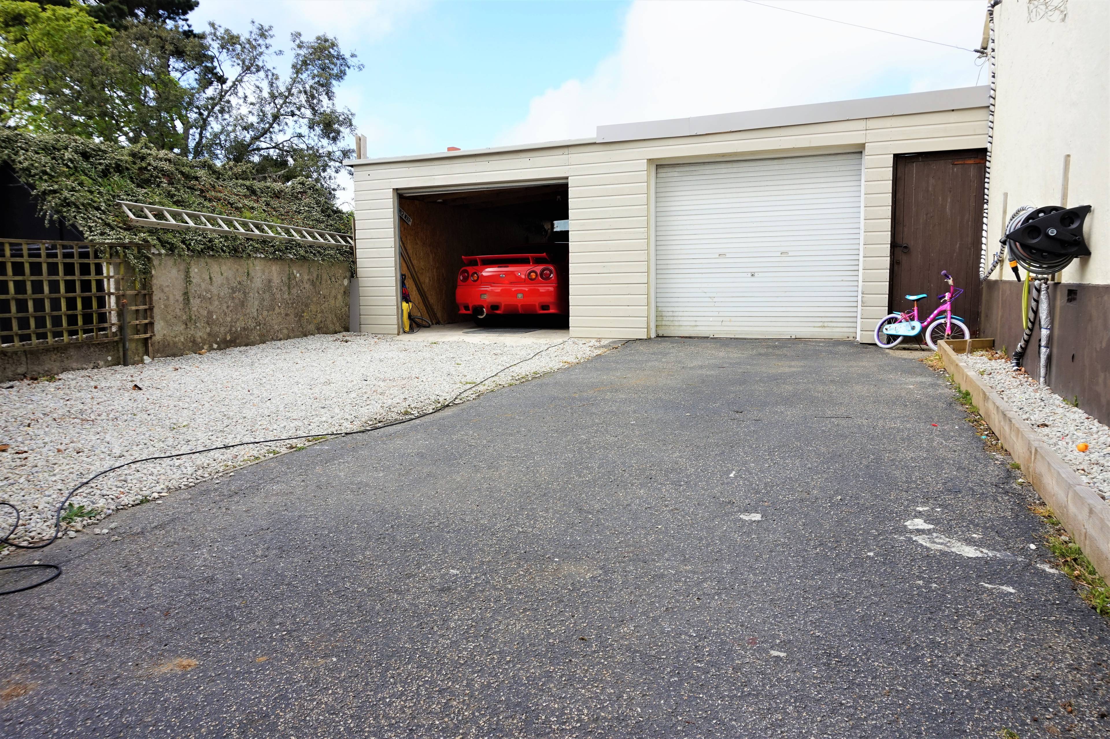 Double Garage