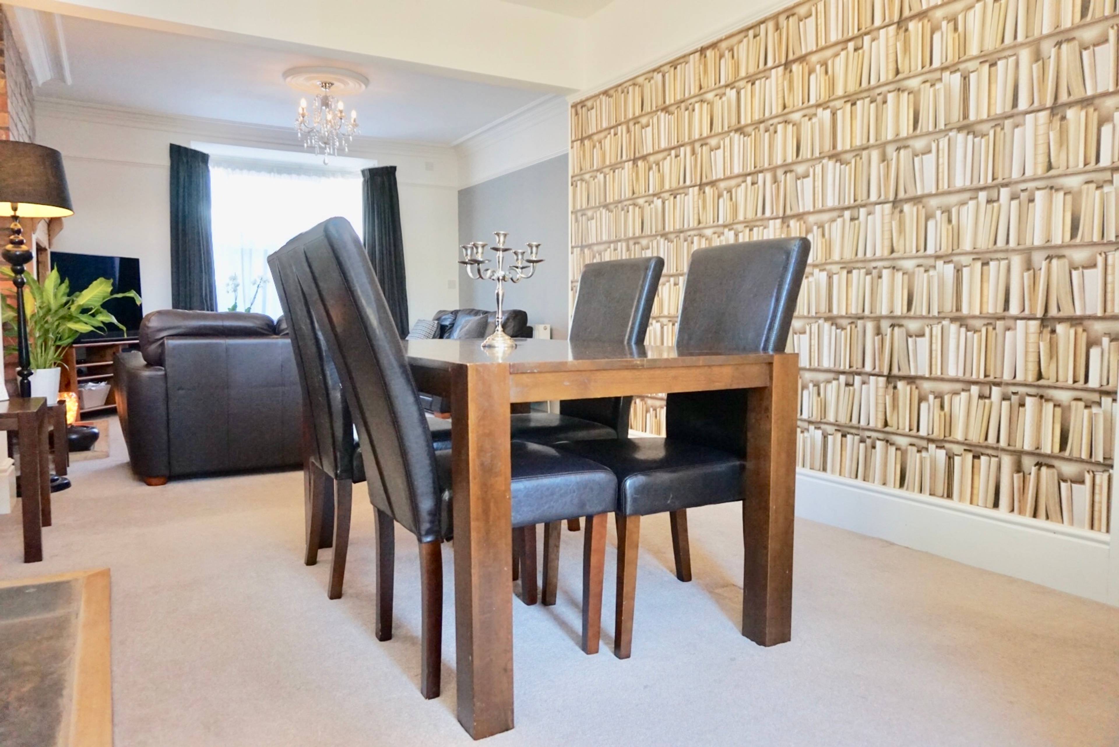 Living / Dining Room