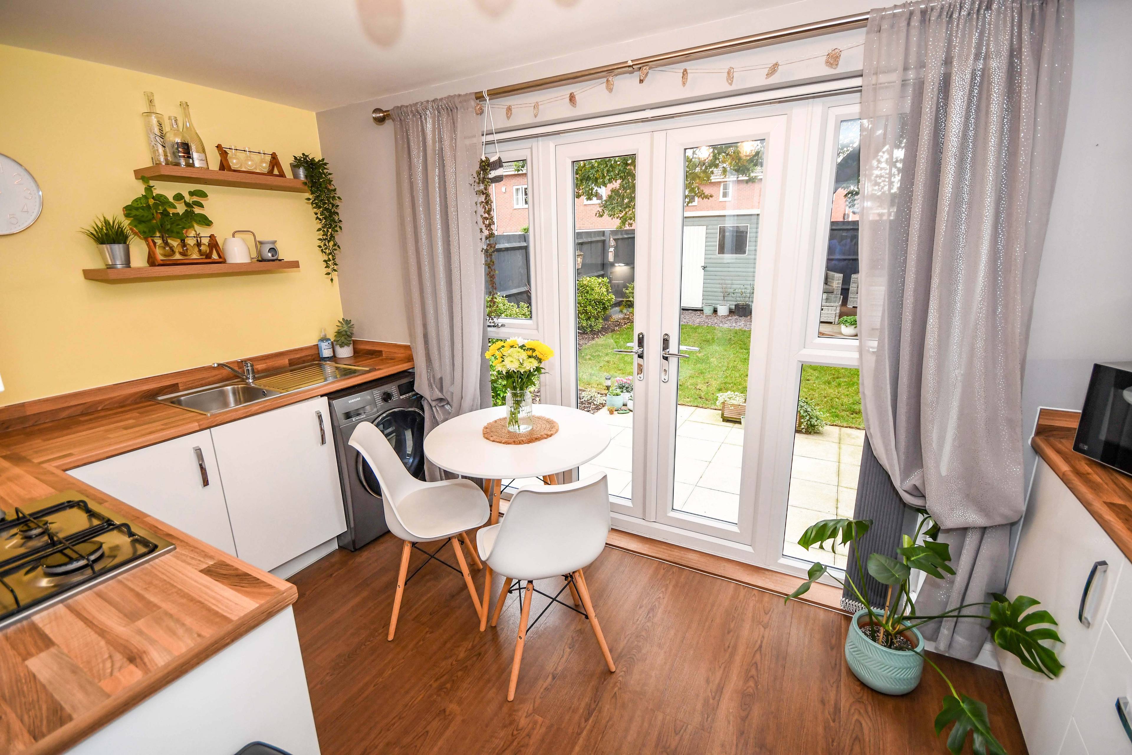 Kitchen/Breakfast