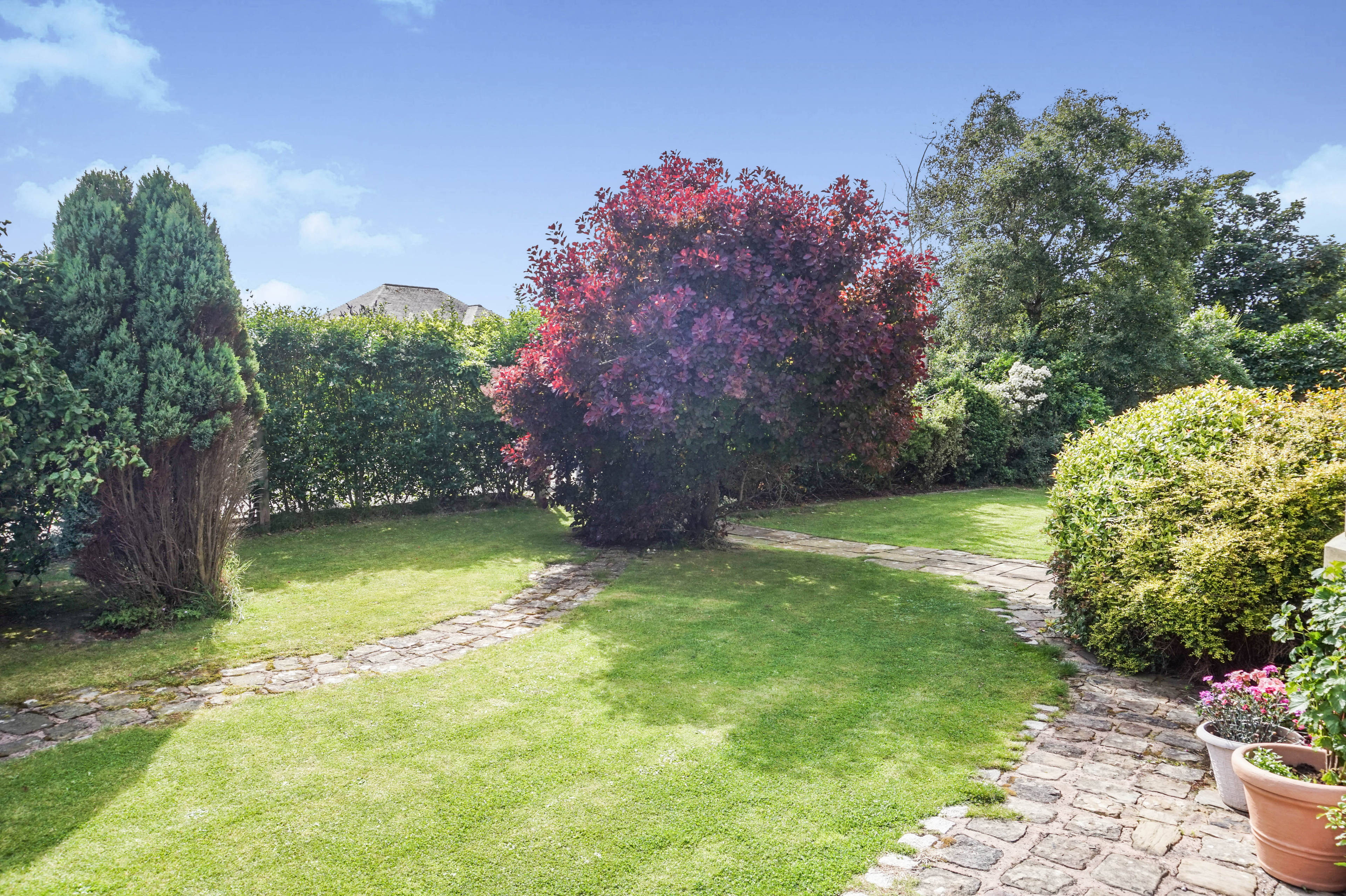 Landscaped  Gardens