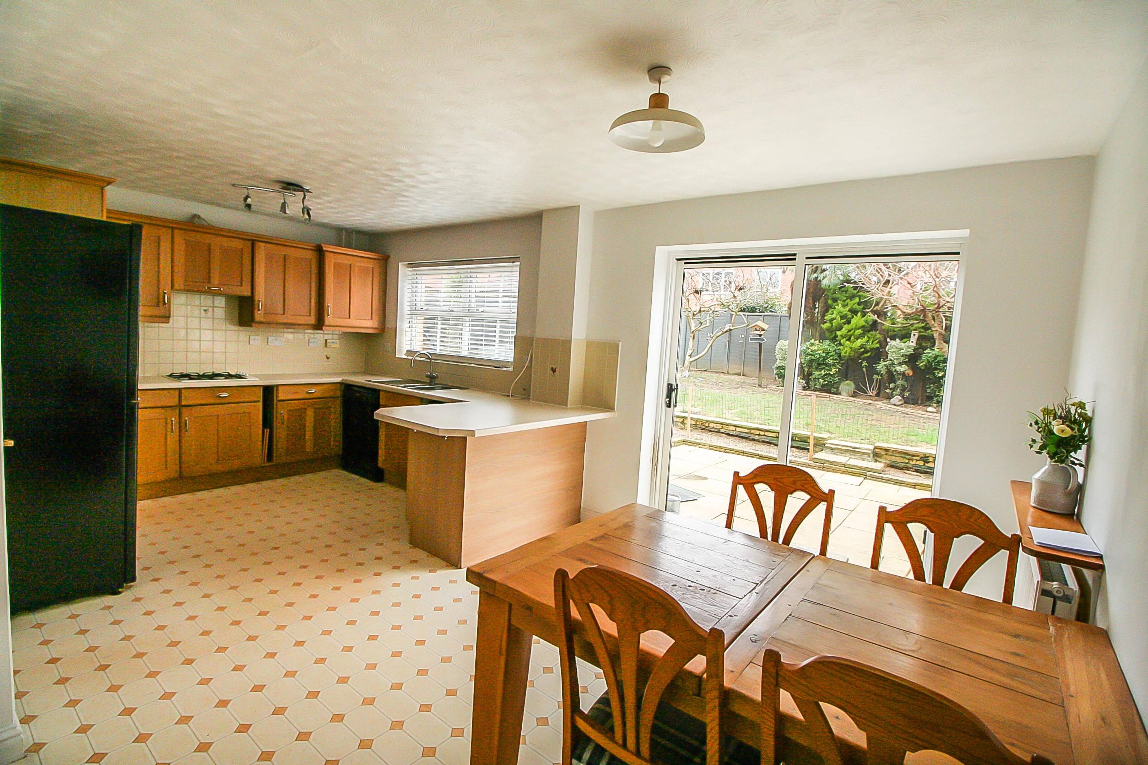 Kitchen/Breakfast