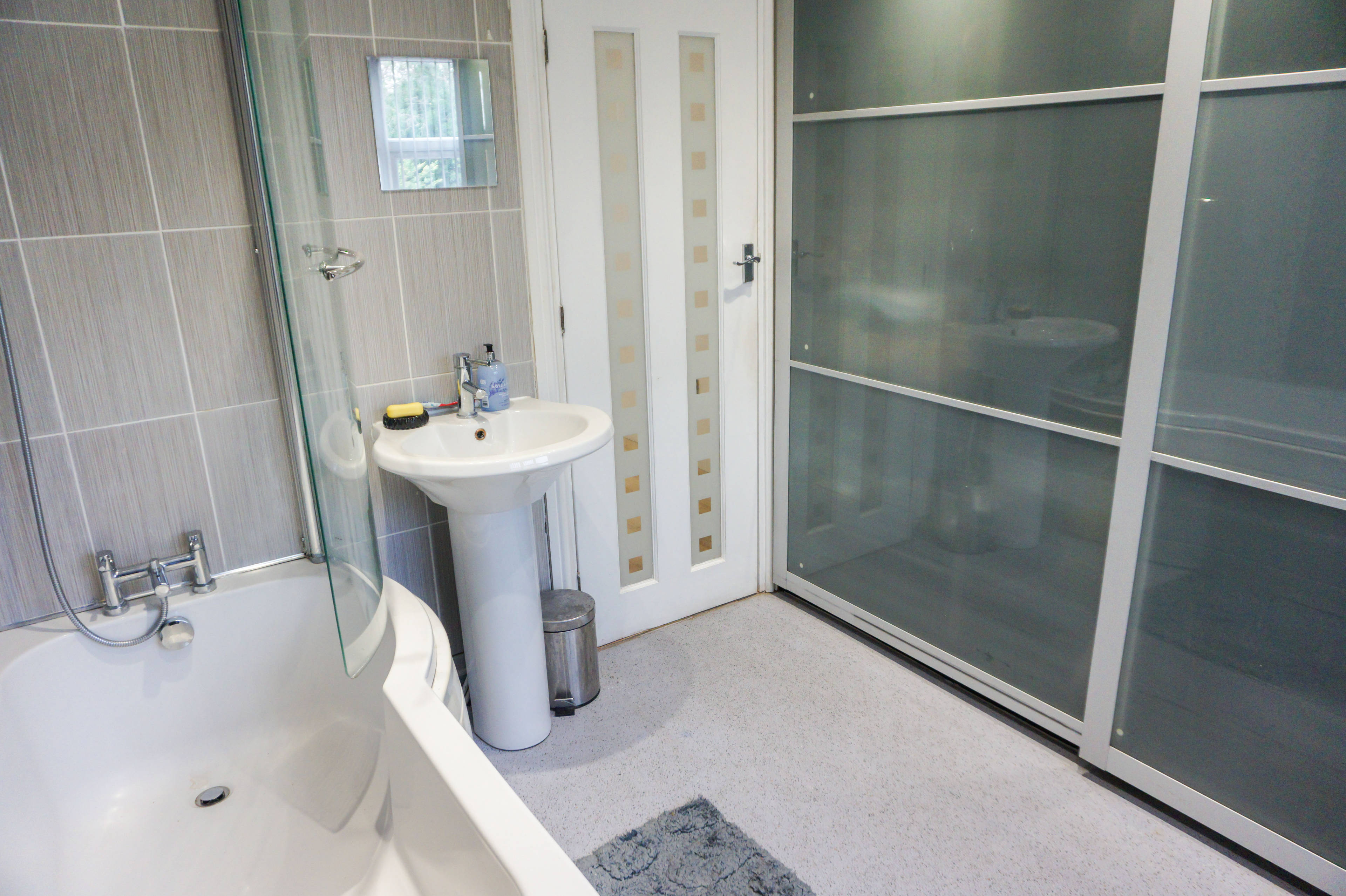 En-suite One