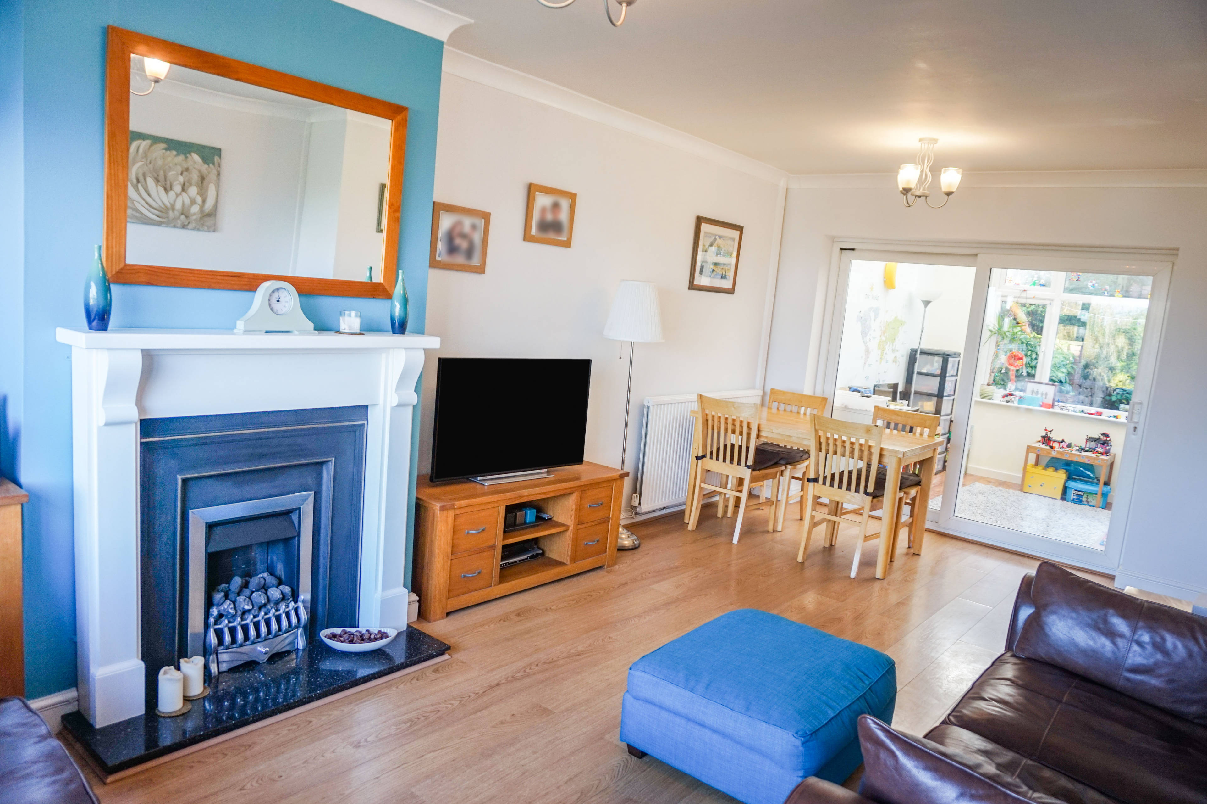 Lounge/Dining Room