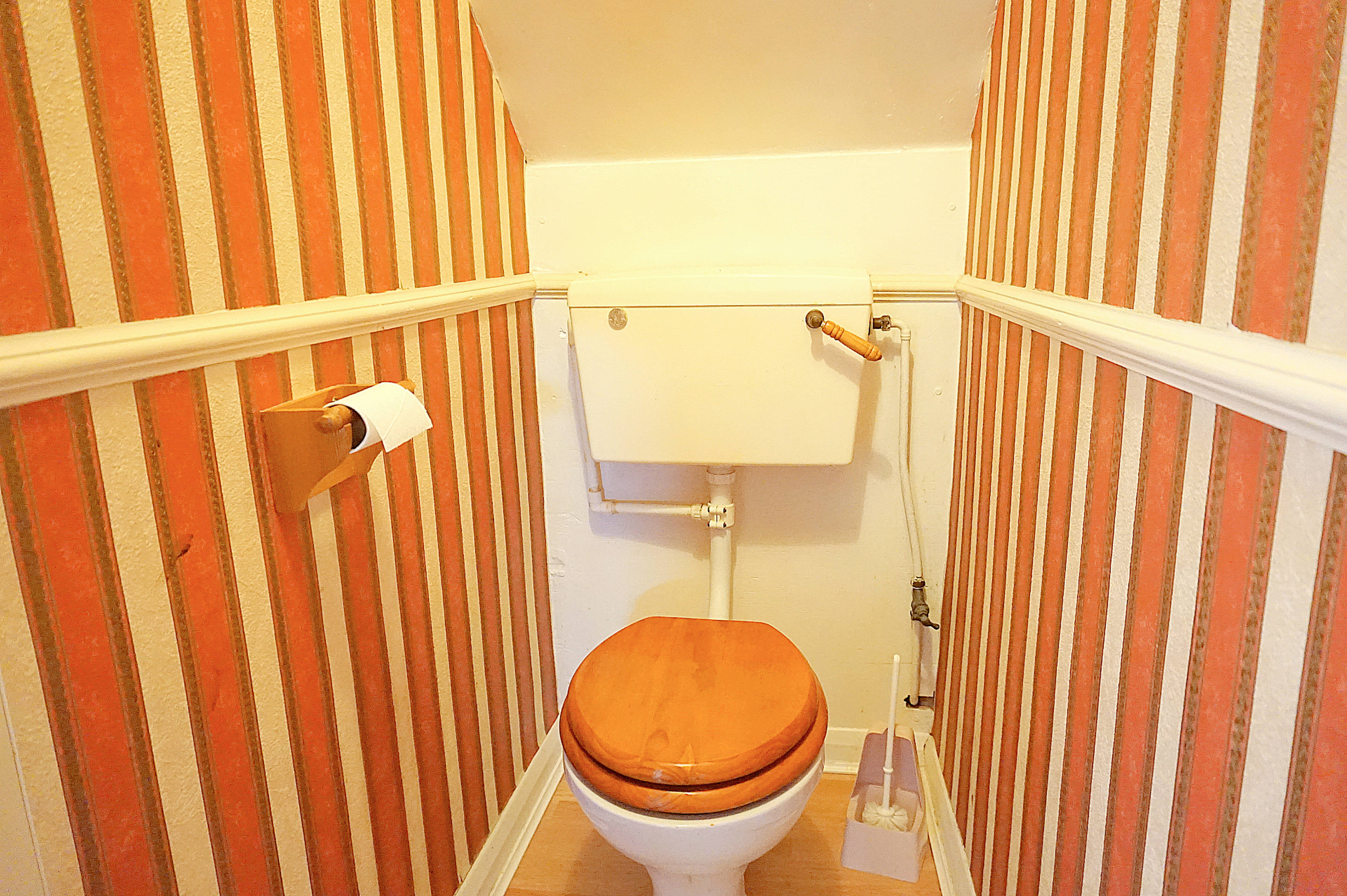 Downstairs Cloakroom