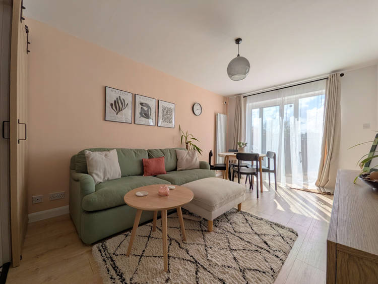 2 bedroom terraced house