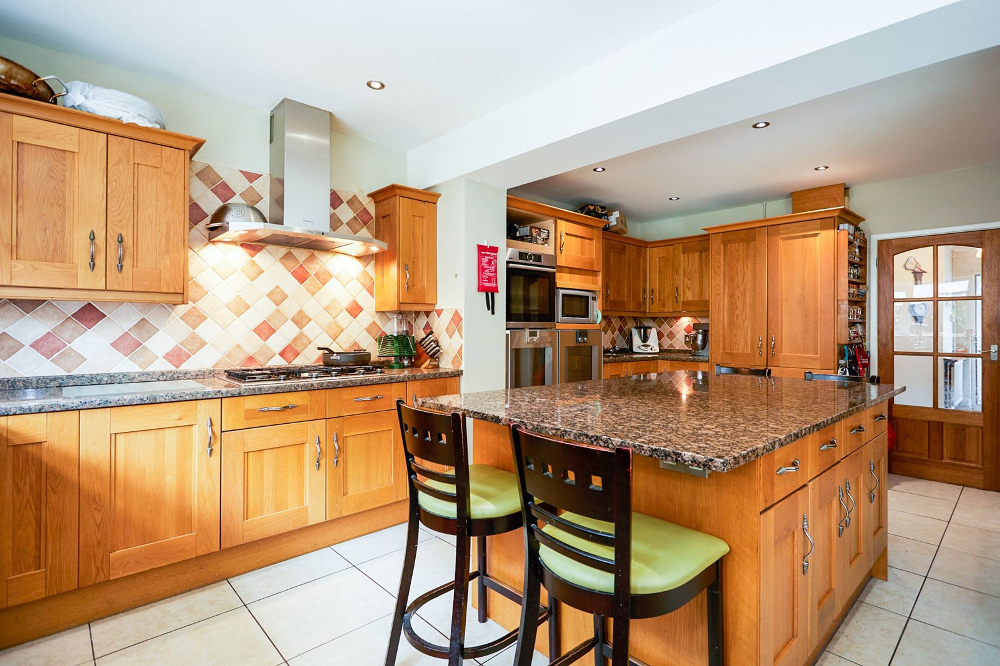 Kitchen/Breakfast