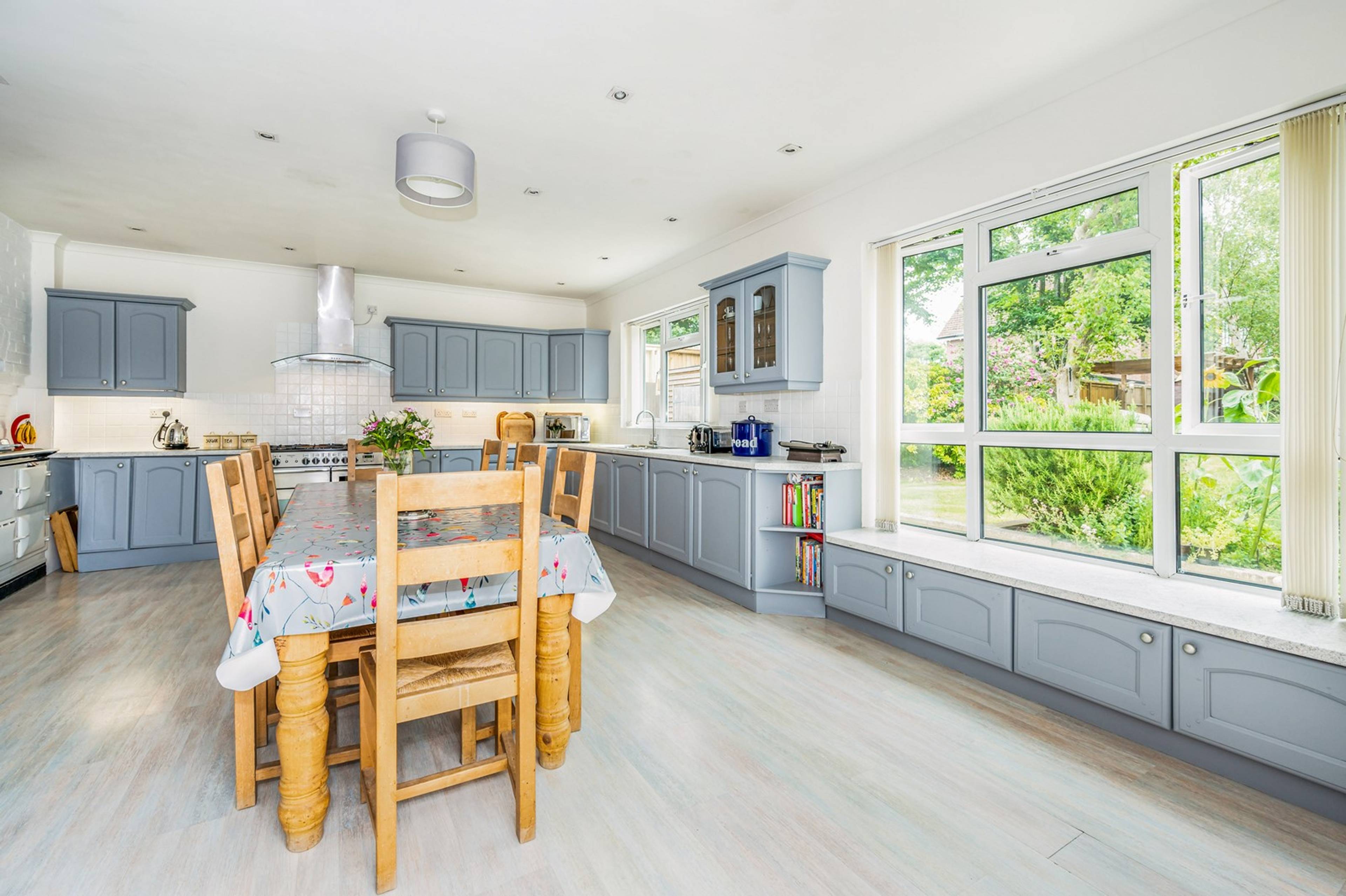 Kitchen/Breakfast