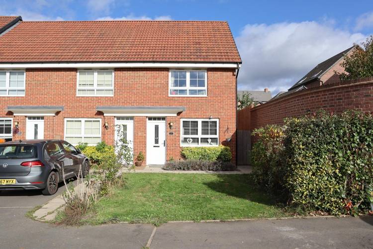 2 bedroom end of terrace house