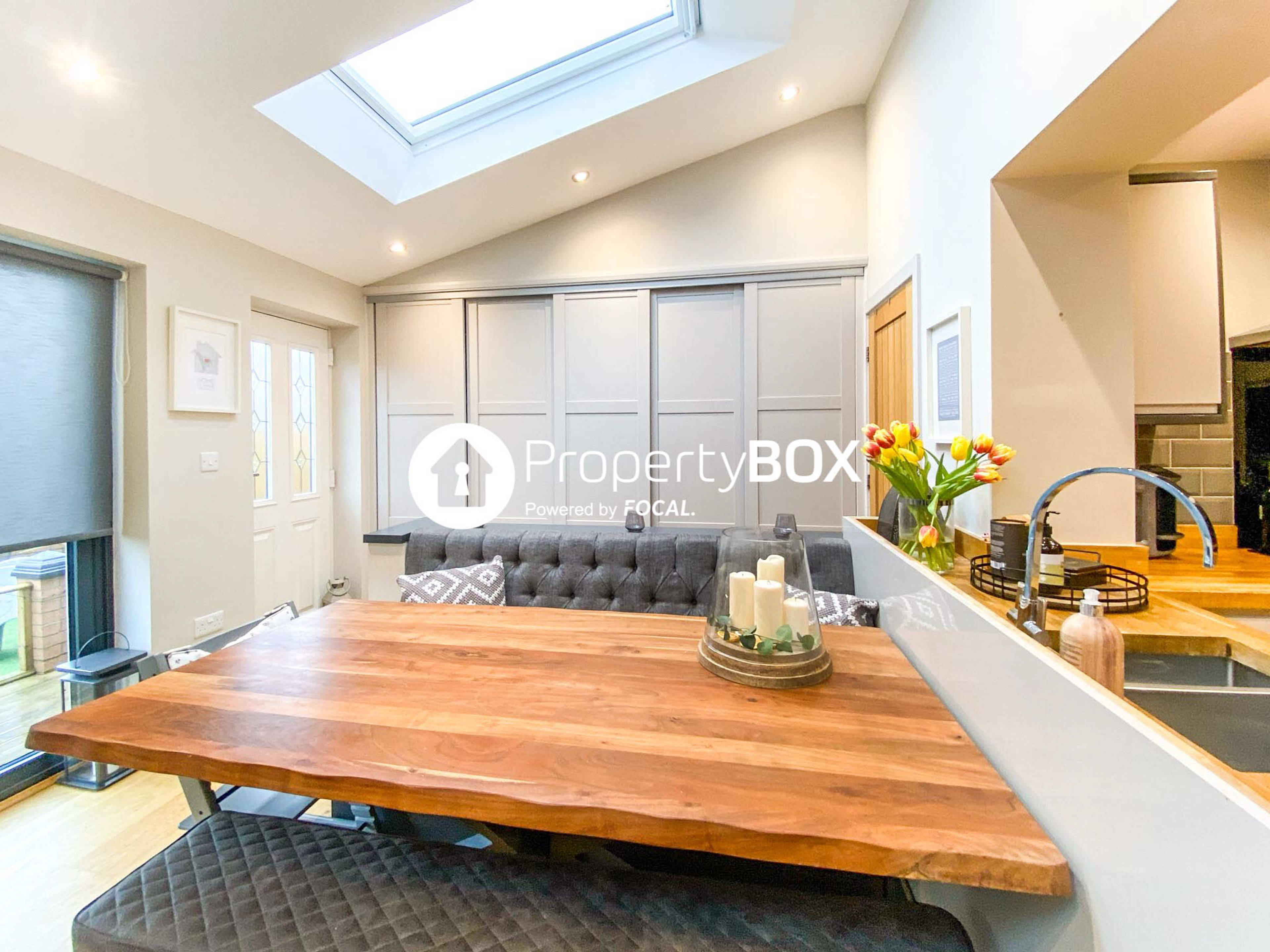 Kitchen/Dining Room
