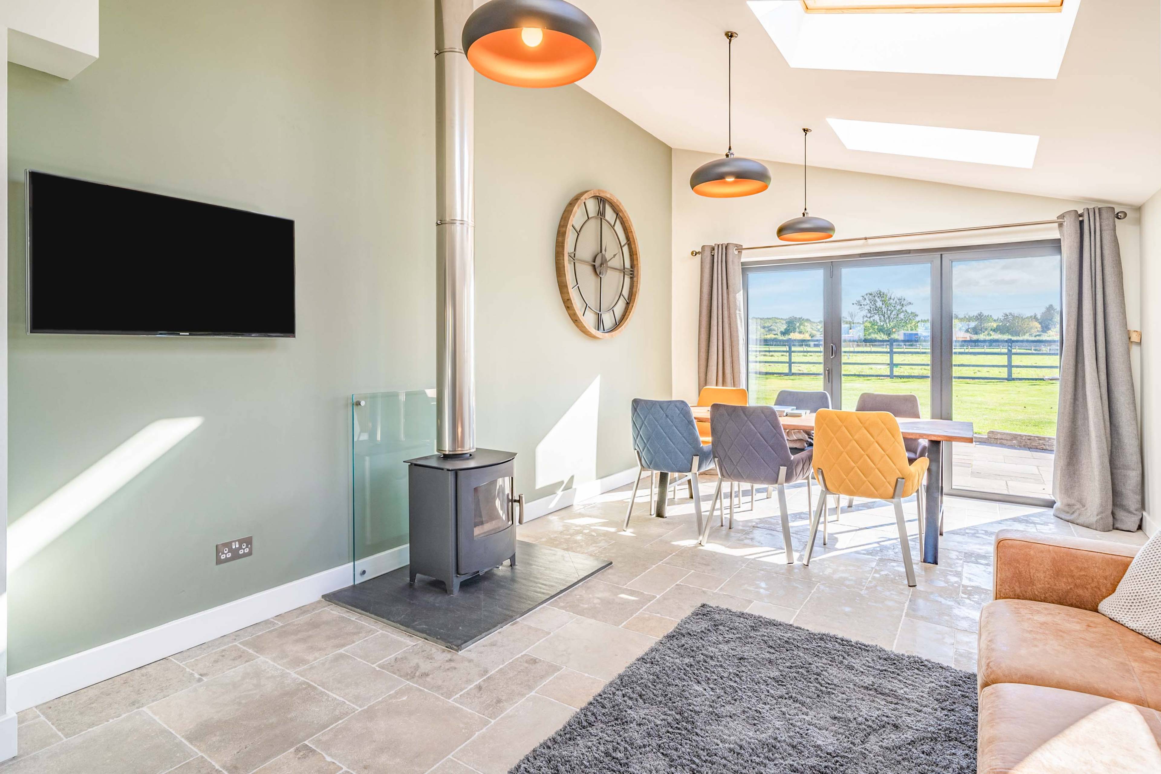 Dining / Family Room